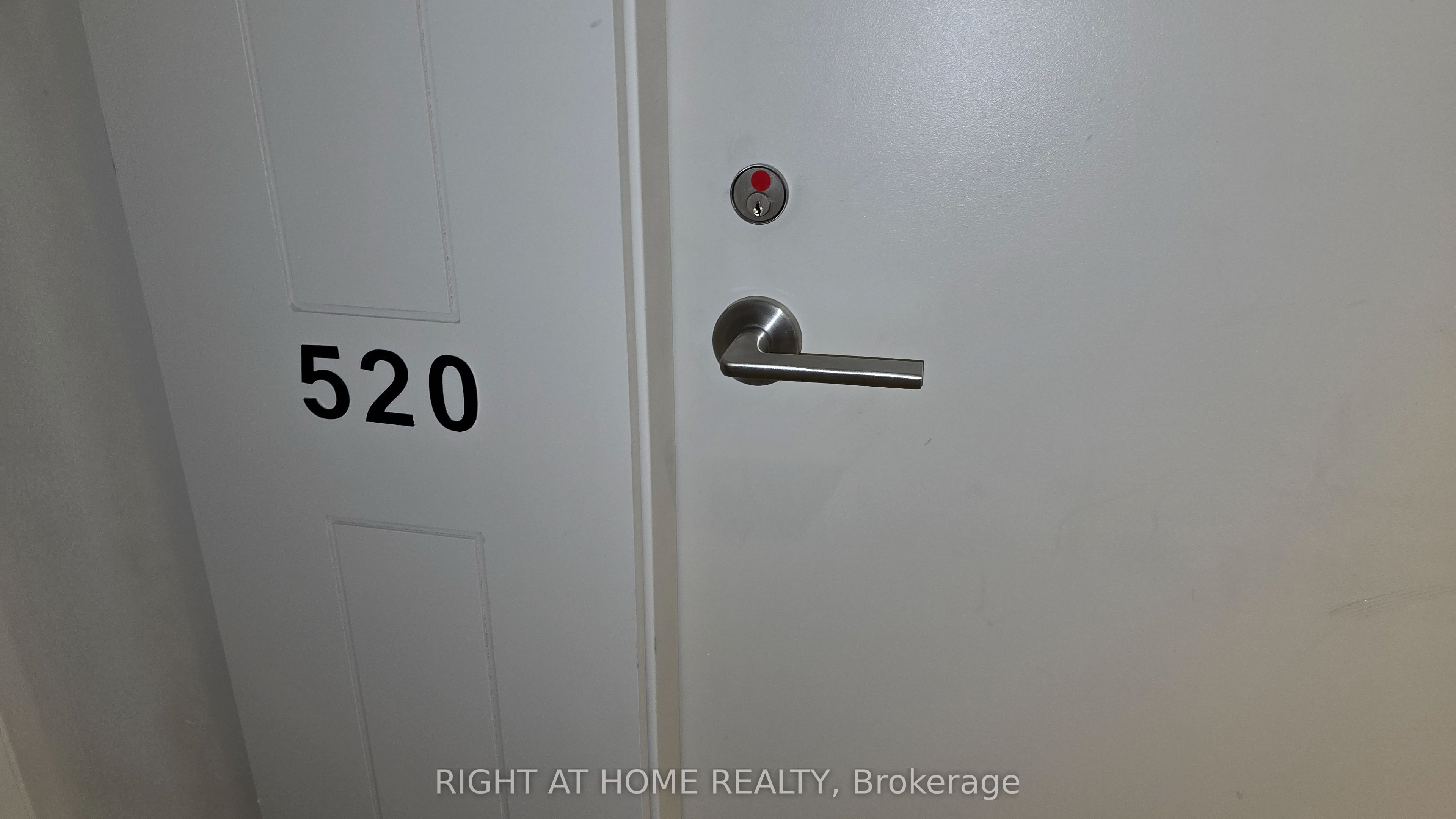 4010 Eglinton Avenue W 520, Toronto, ON M9A 0G5 photo 3