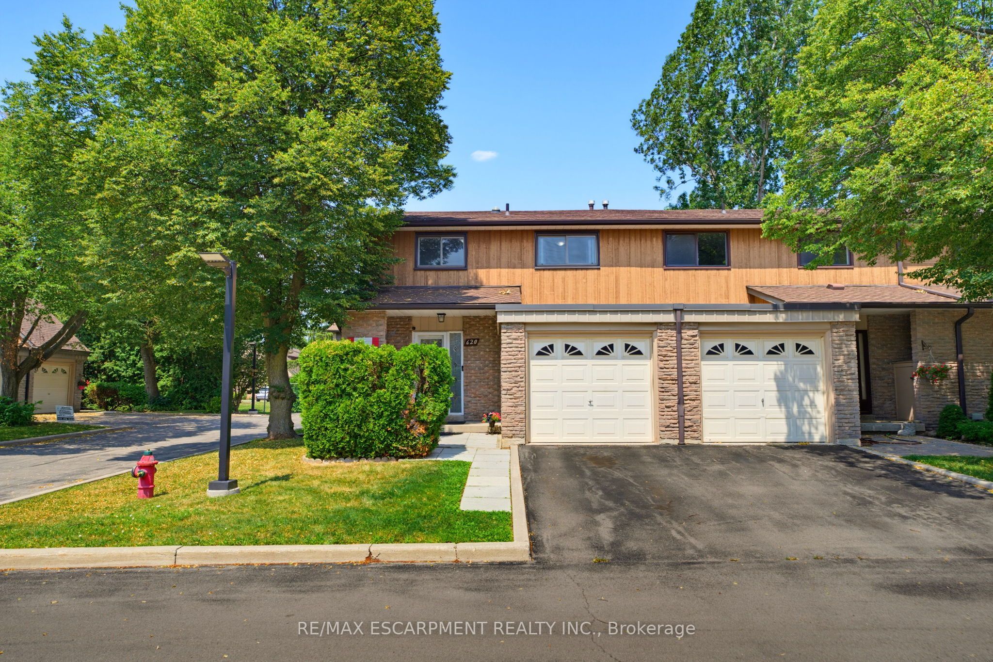620 Forestwood Crescent, Burlington, ON L7L 4K5