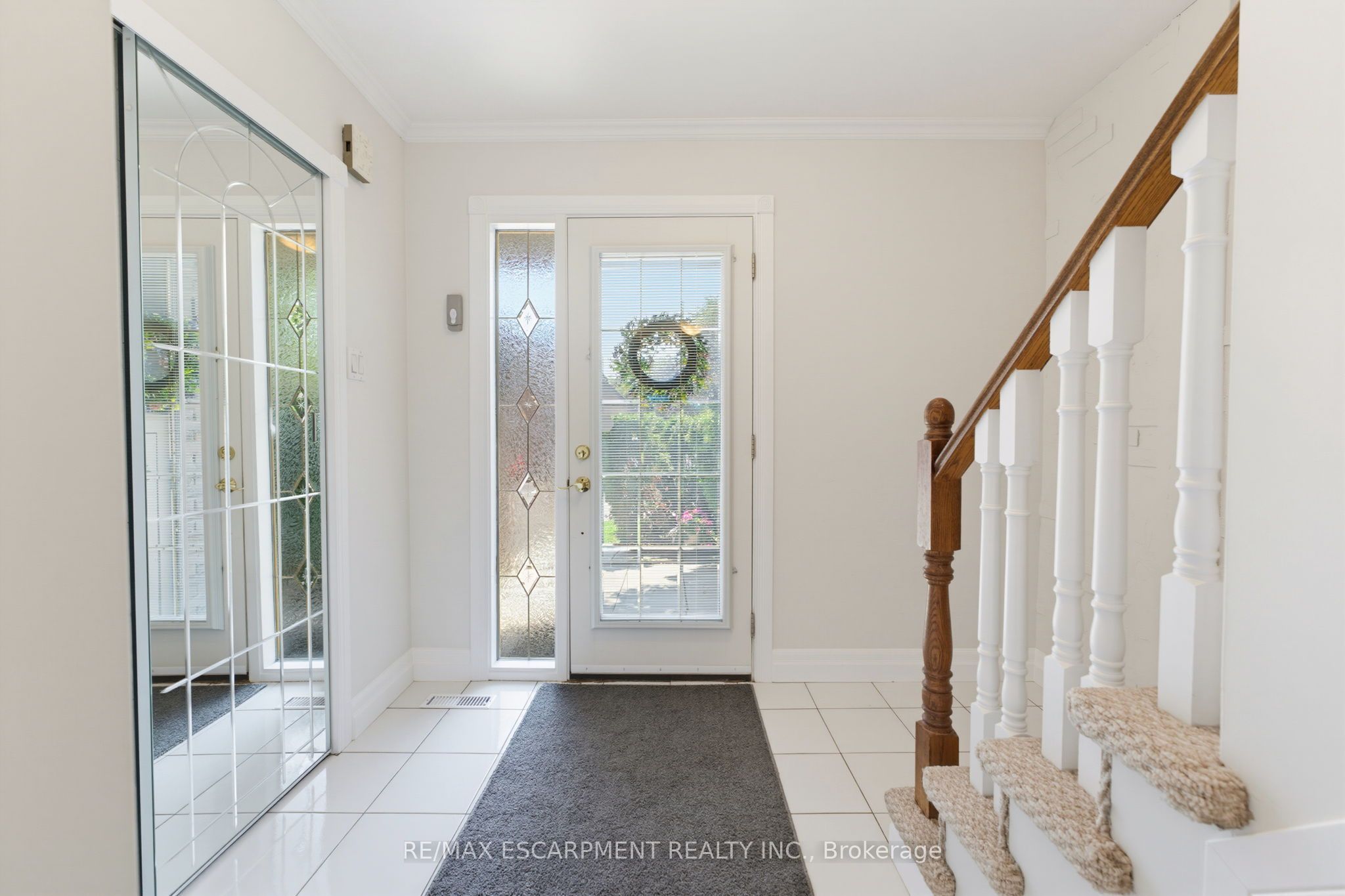 620 Forestwood Crescent, Burlington, ON L7L 4K5 photo 3