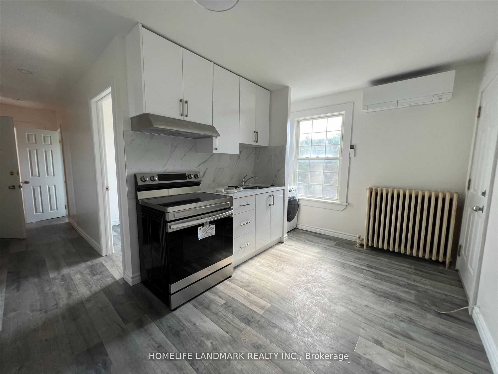 2398 Bloor Street W Apt 4, Toronto, ON M6S 1P5 photo 5