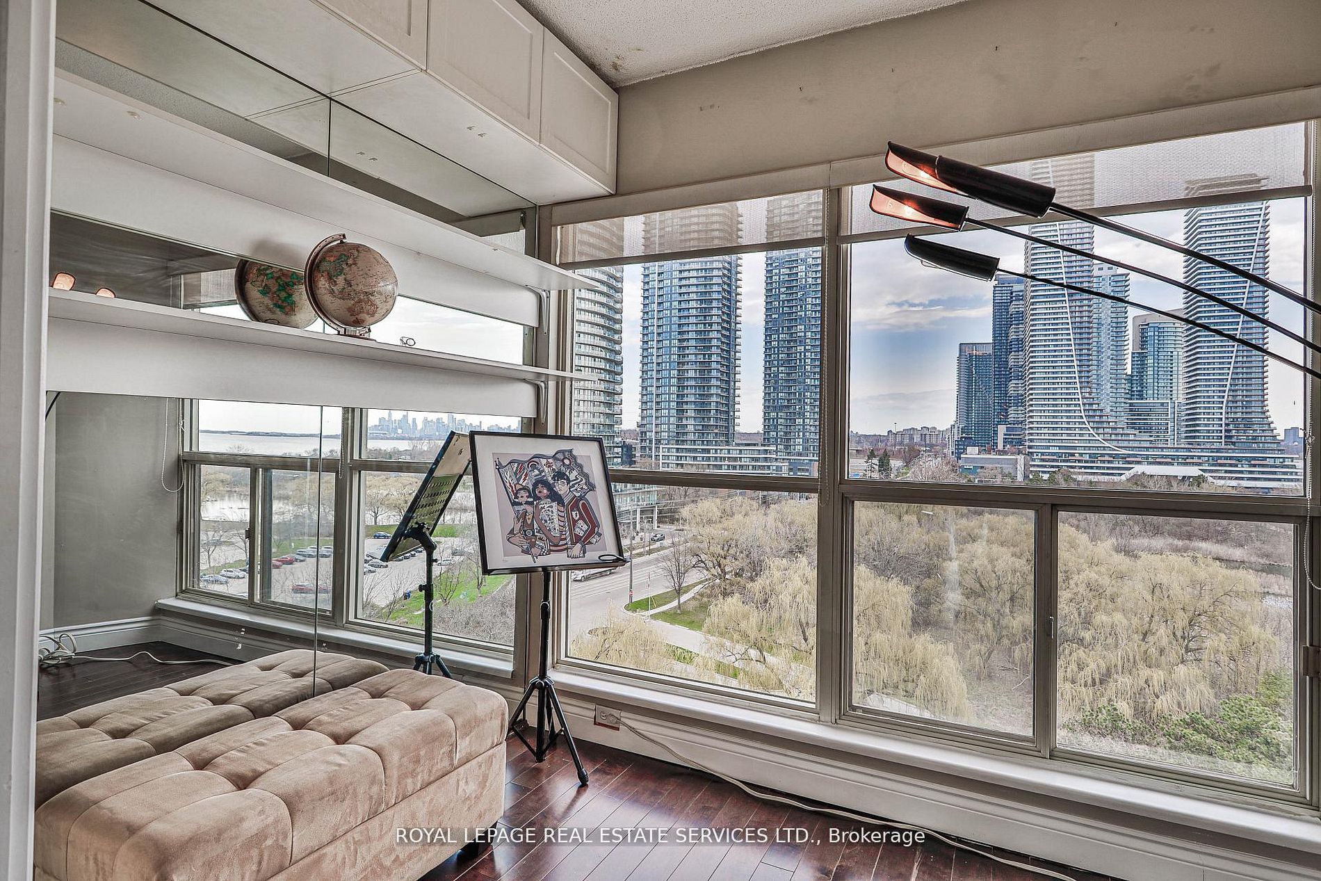 2261 Lake Shore Boulevard W 1010, Toronto, ON M8V 3X2 photo 5