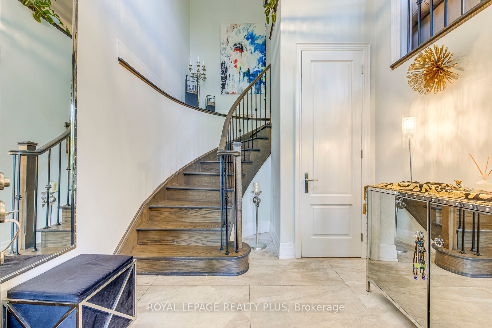 221 Hanover Street, Oakville, ON L6K 0G9 photo 4