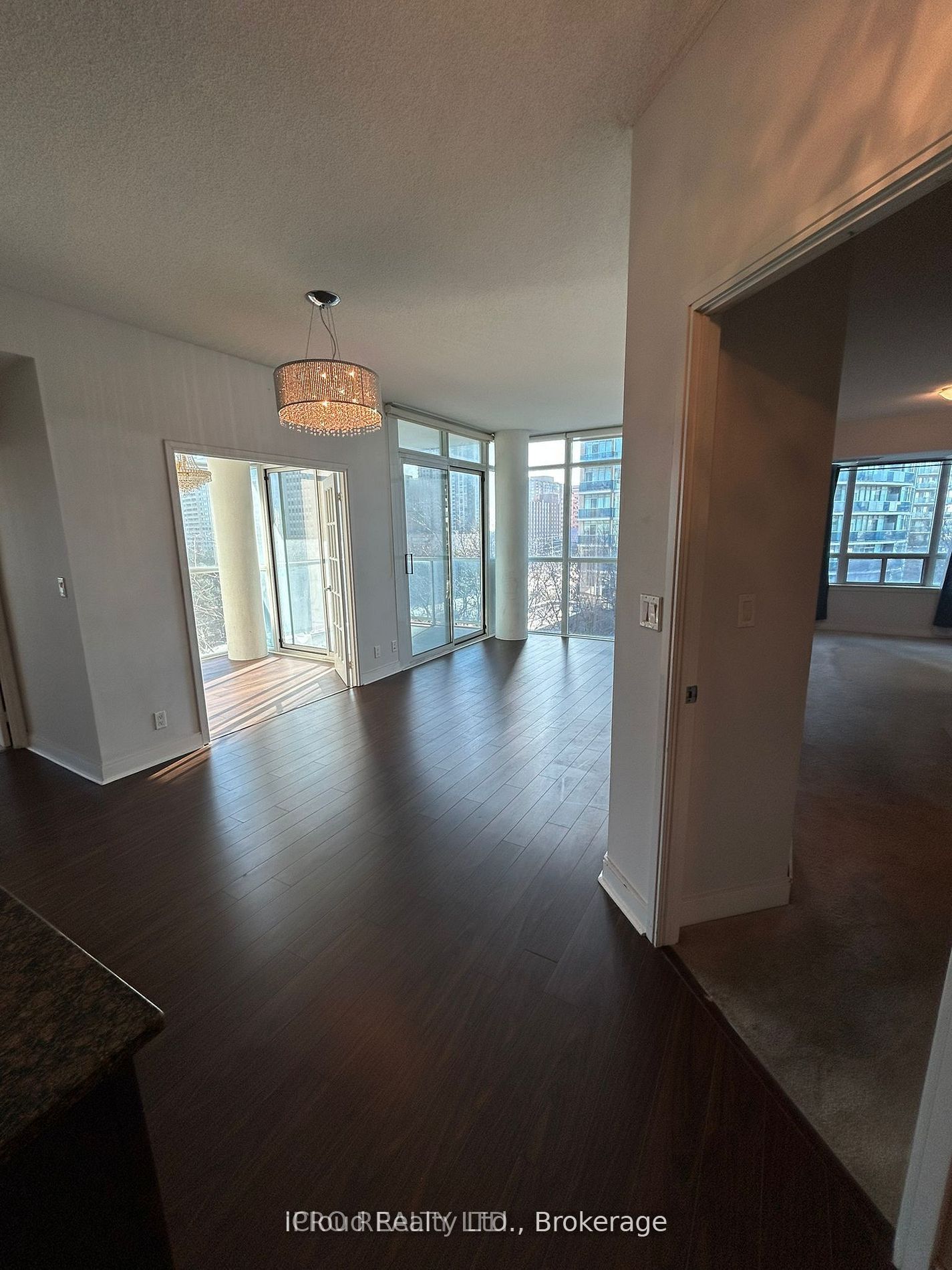 90 ABSOLUTE Avenue 606, Mississauga, ON L4Z 0A3 photo 4