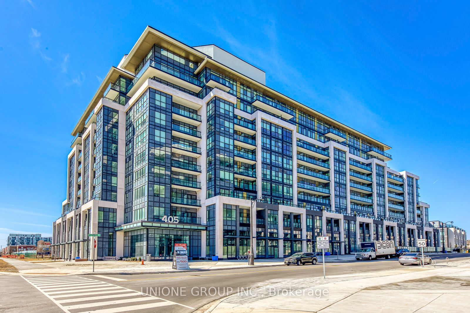 405 Dundas Street W 407, Oakville, ON L6M 5P9 photo 2