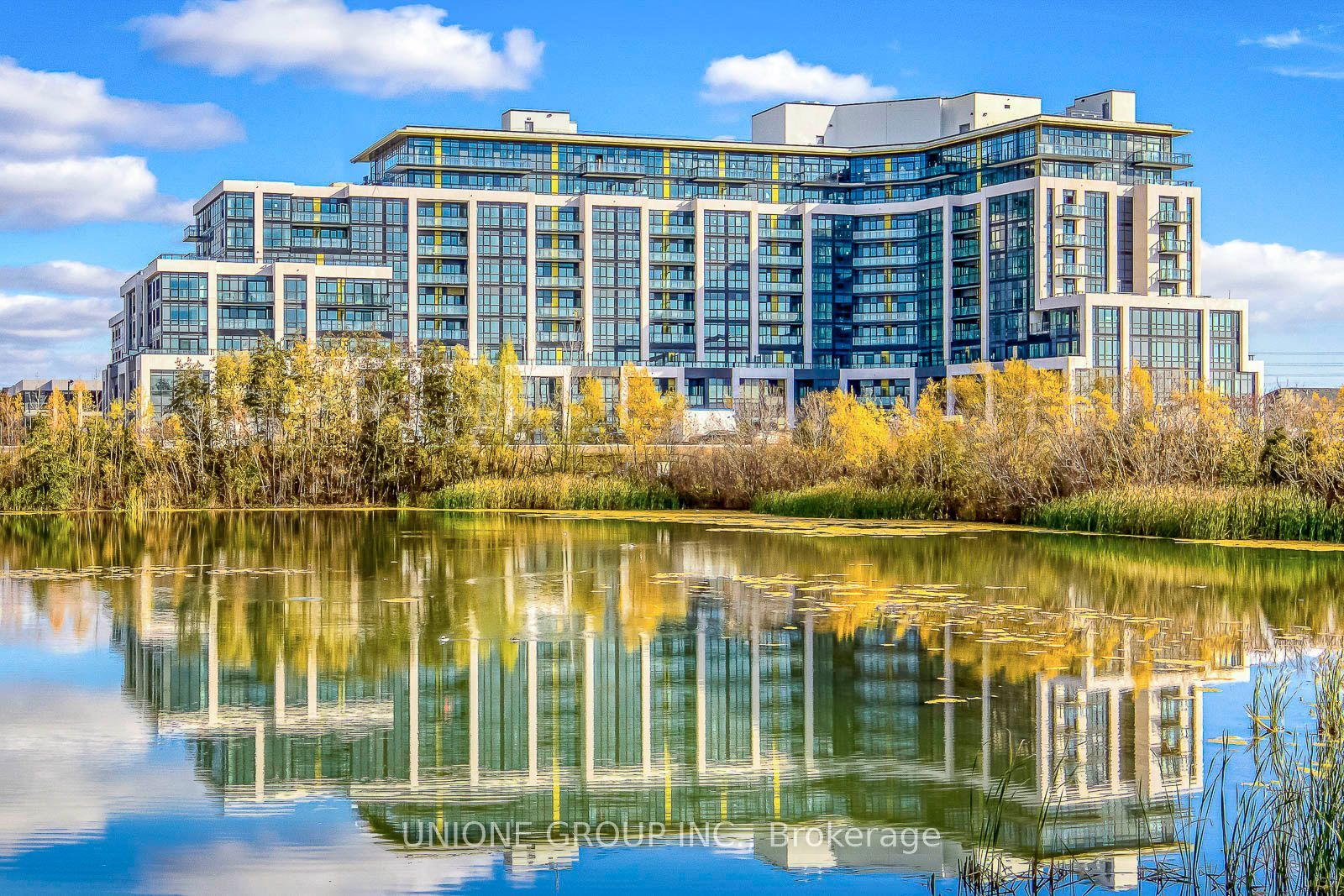 405 Dundas Street W 407, Oakville, ON L6M 5P9 photo 4