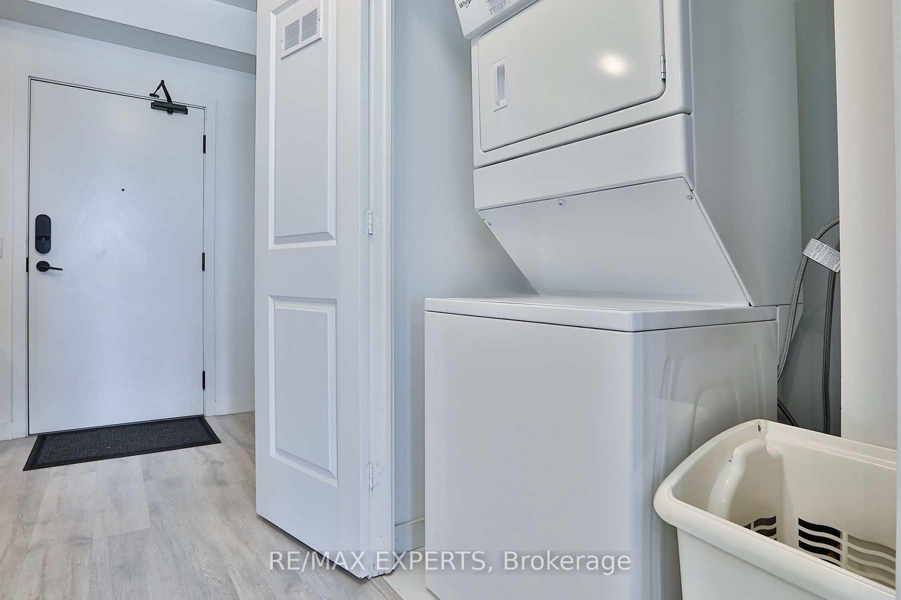 4675 Metcalfe Avenue 2108, Mississauga, ON L5M 0Z8 photo 4