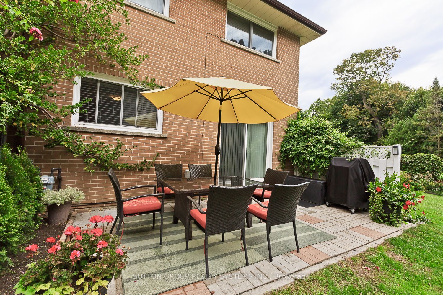 3174 Taviton Court Lower level of the house, Mississauga, ON L4X 2K1