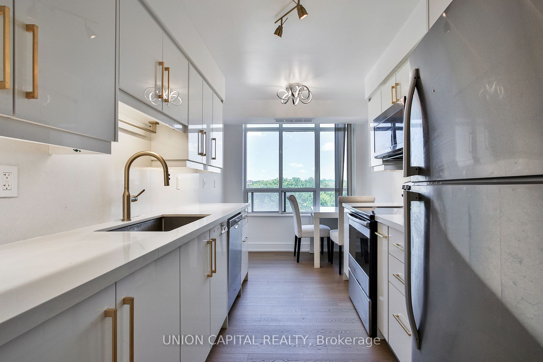 710 Humberwood Boulevard 213, Toronto, ON M9W 7J5 photo 2
