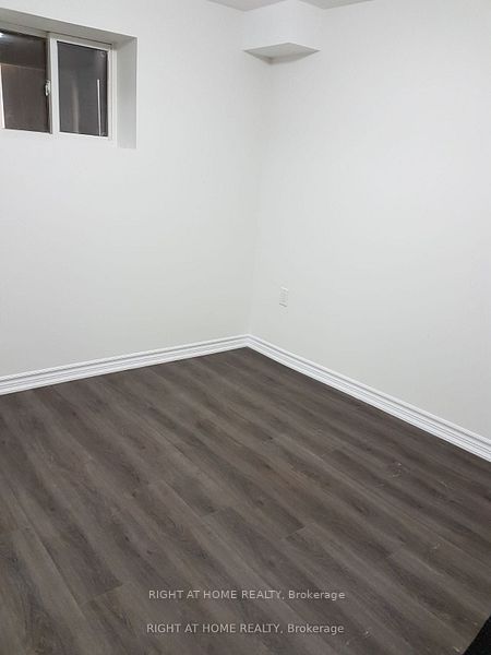 572 Murray Meadows Place - Lower,, Milton, ON L9T 8L8 photo 3