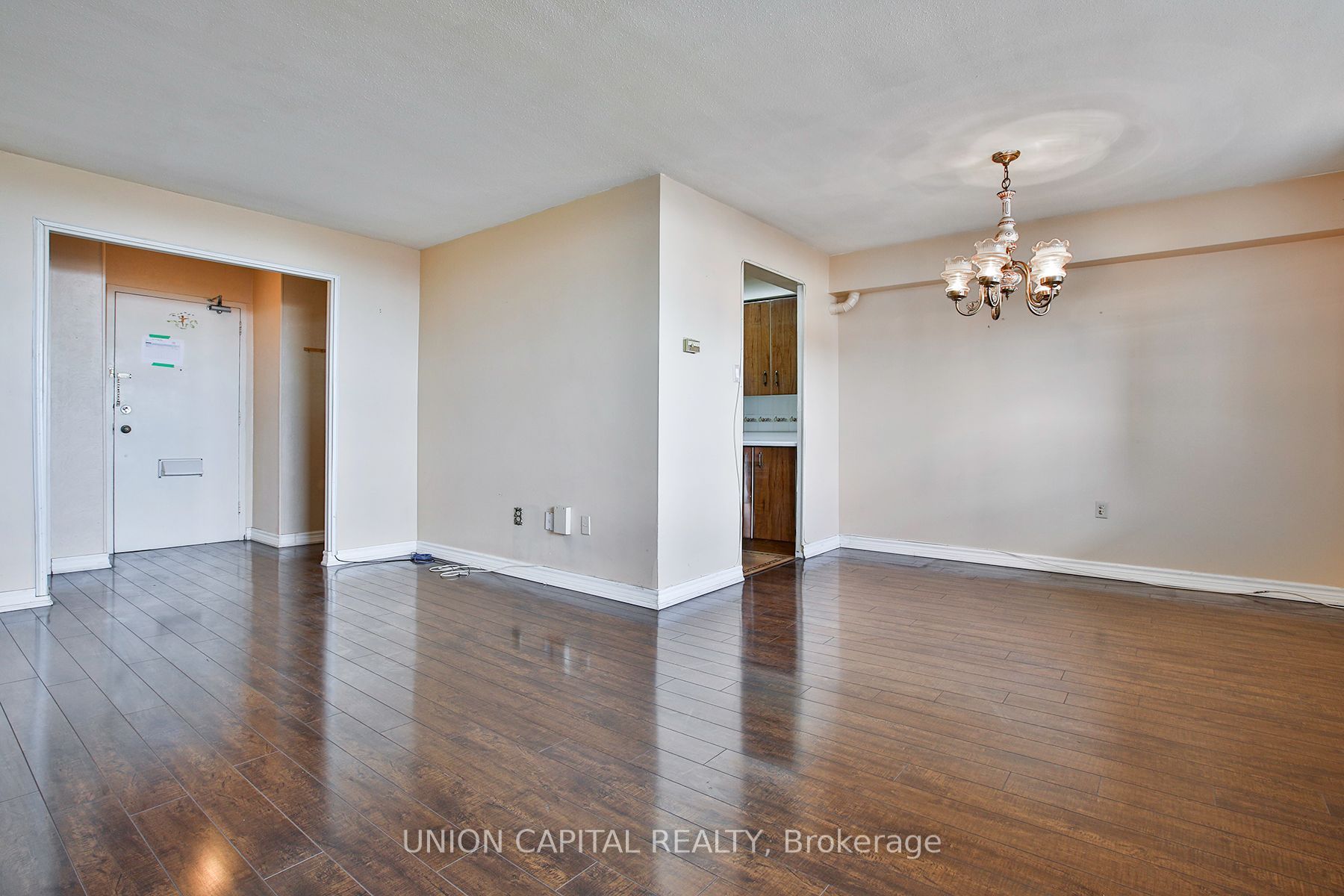5 Frith Road 711, Toronto, ON M3N 2L5 photo 3