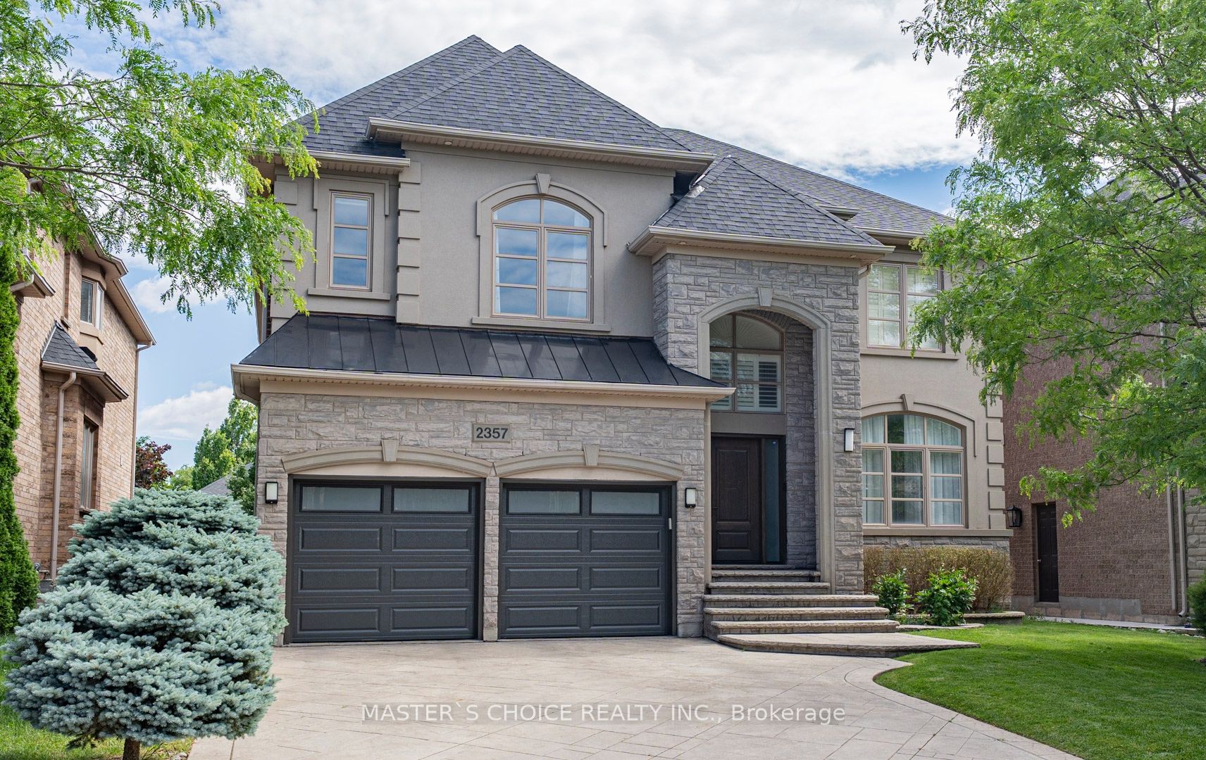 2357 Rideau Drive, Oakville, ON L6H 7R6