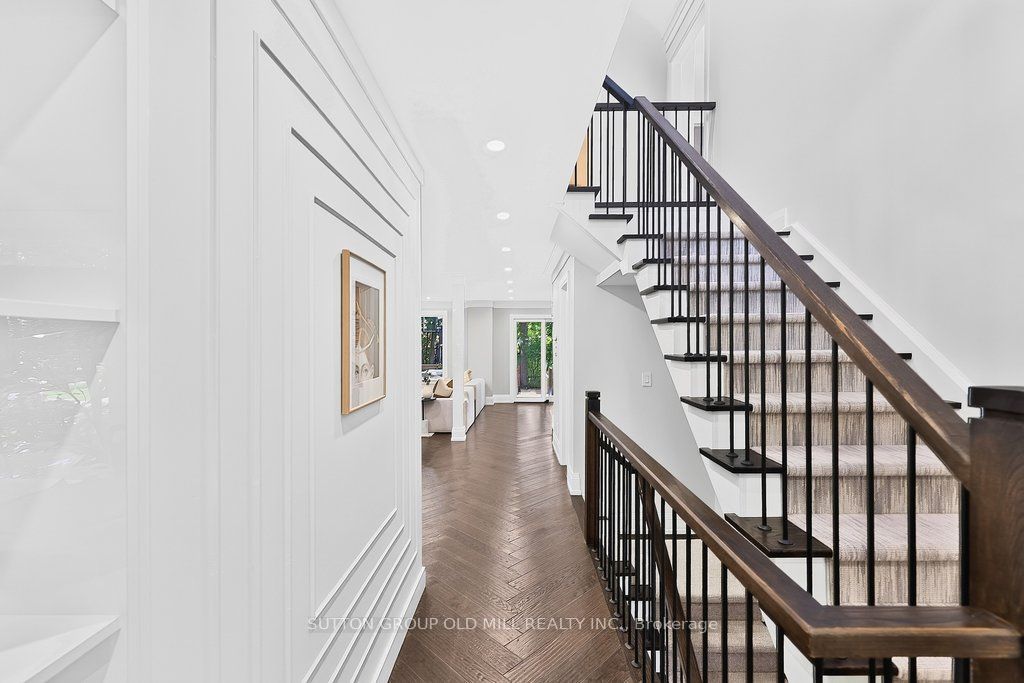 51 Princeton Road, Toronto, ON M8X 2E3 photo 4