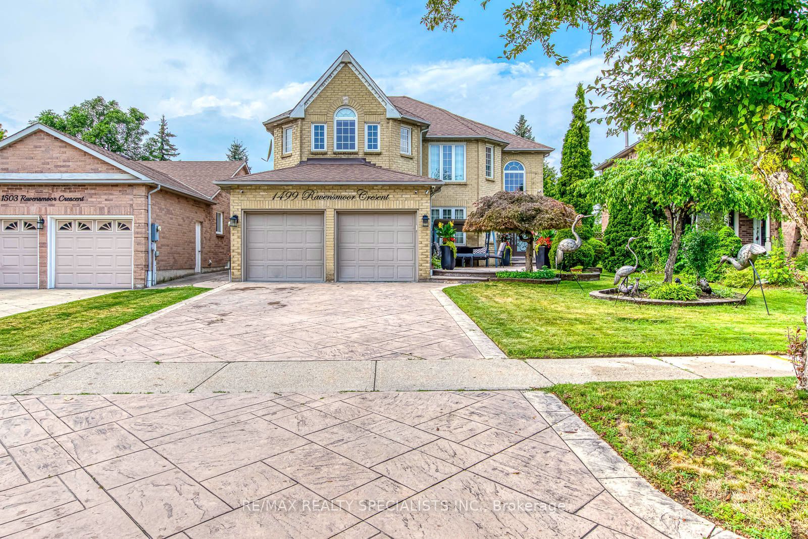 1499 Ravensmoor Crescent, Mississauga, ON L5M 3L3