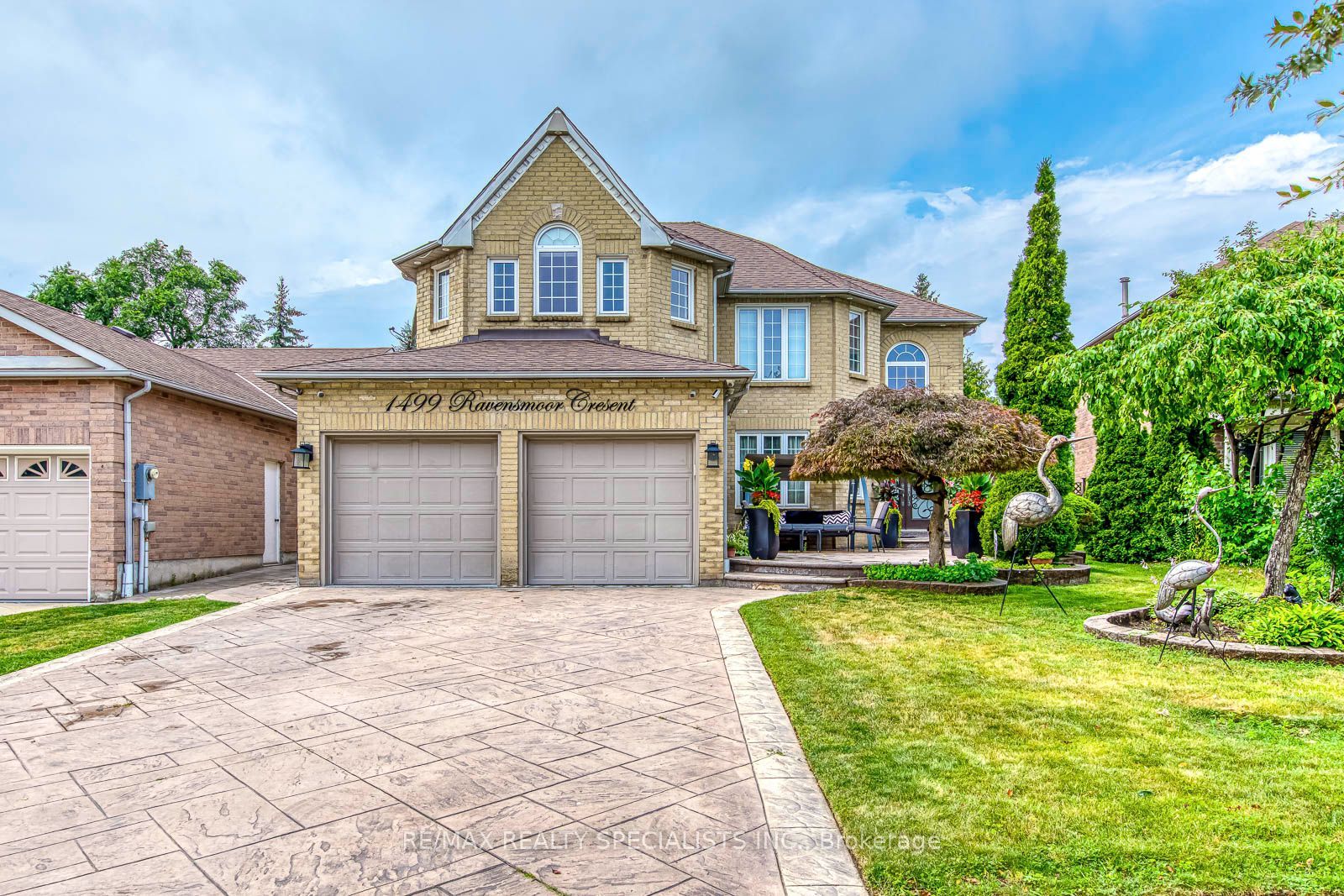 1499 Ravensmoor Crescent, Mississauga, ON L5M 3L3 photo 2