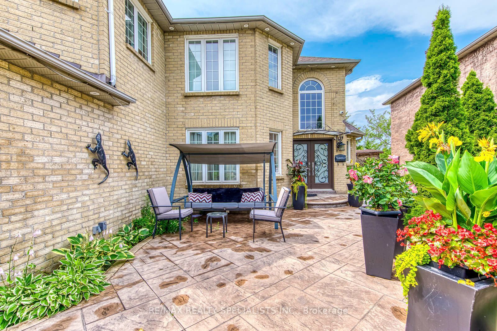 1499 Ravensmoor Crescent, Mississauga, ON L5M 3L3 photo 4