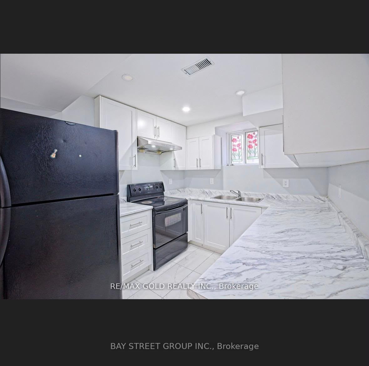 16 ,  Basement, Cottontail Road, Brampton, ON L7A 3R4 photo 4