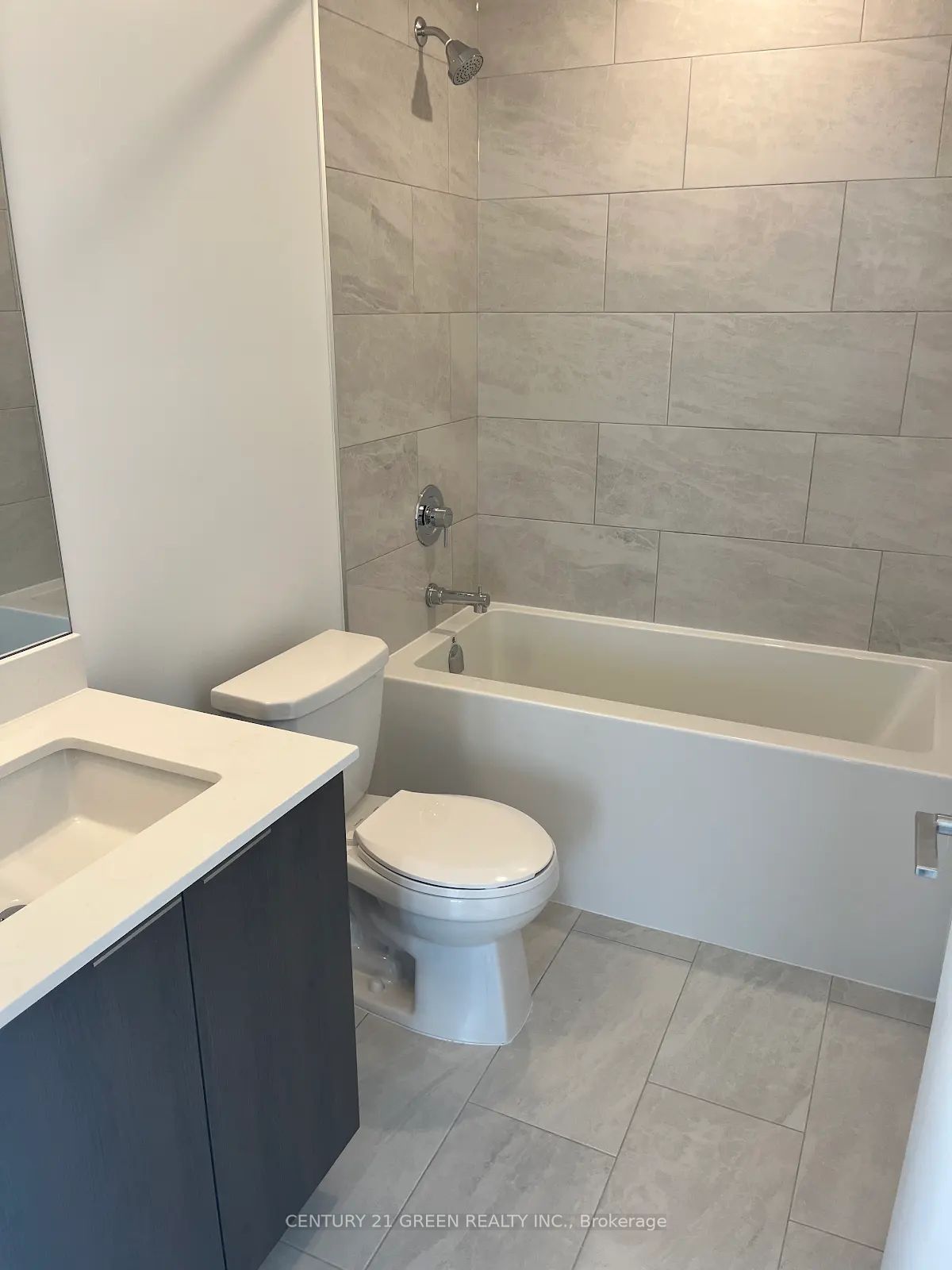 395 Square One Drive 3503, Mississauga, ON L5B 0P6 photo 5
