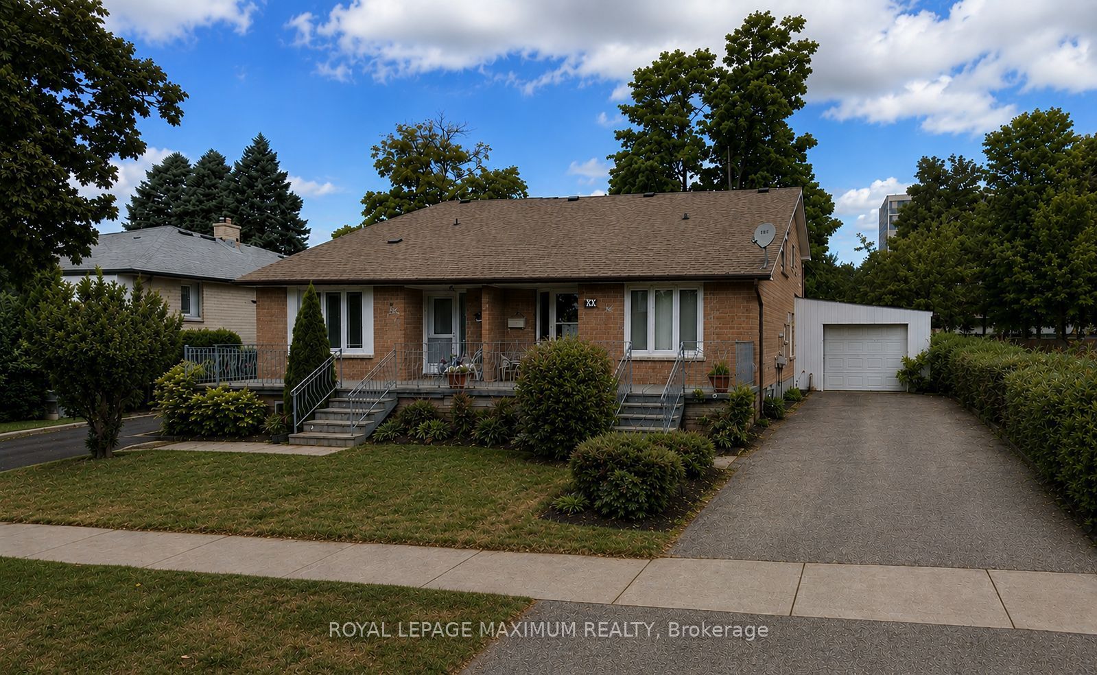40 Broadoaks Drive, Toronto, ON M3J 1E6 photo 3
