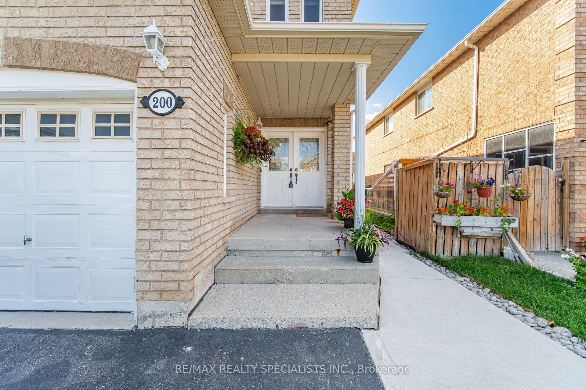 200 Tiller Trail, Brampton, ON L6X 4T1 photo 3