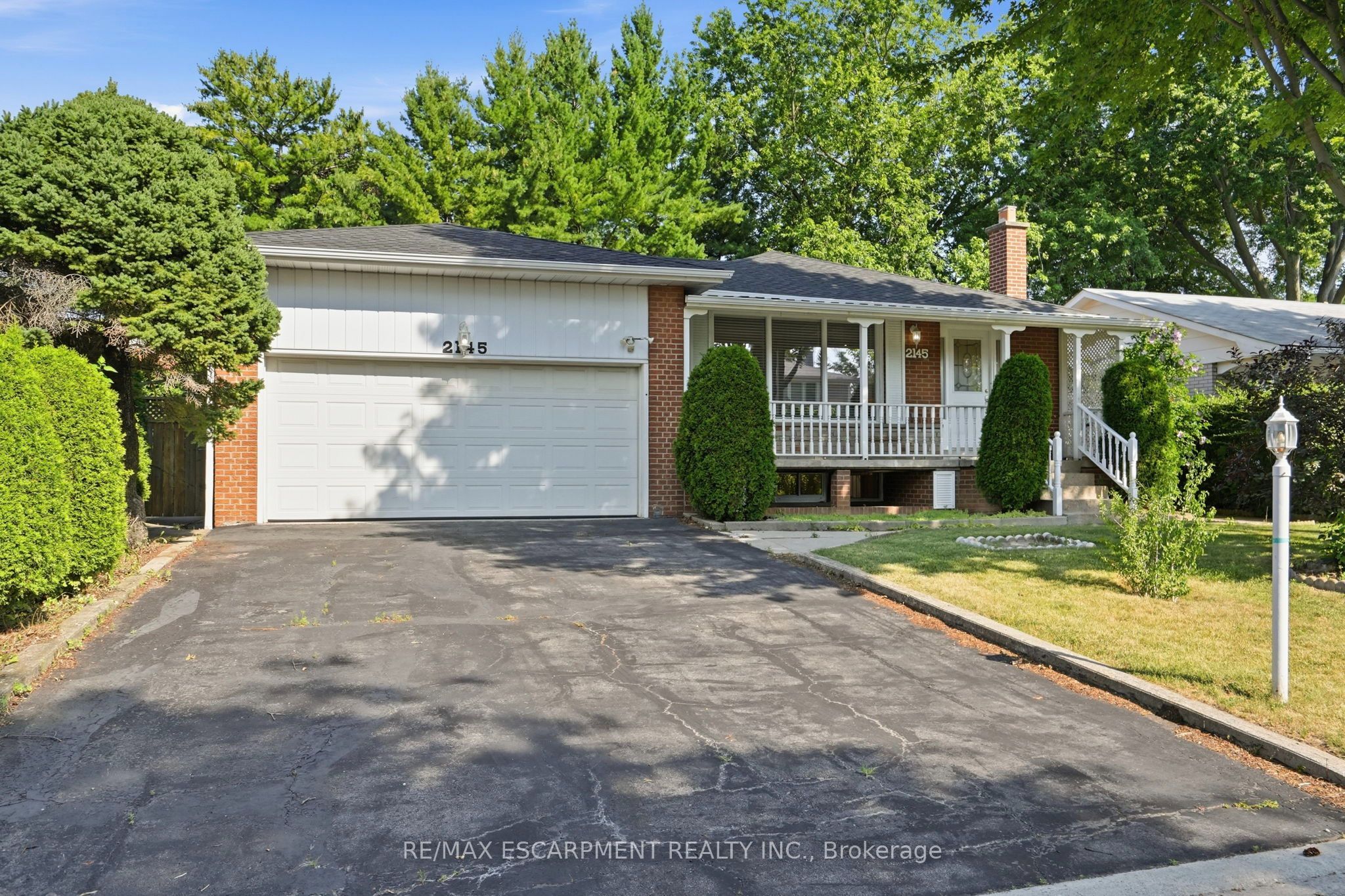 2145 Sunnyvale Drive, Oakville, ON L6L 1W6 photo 3