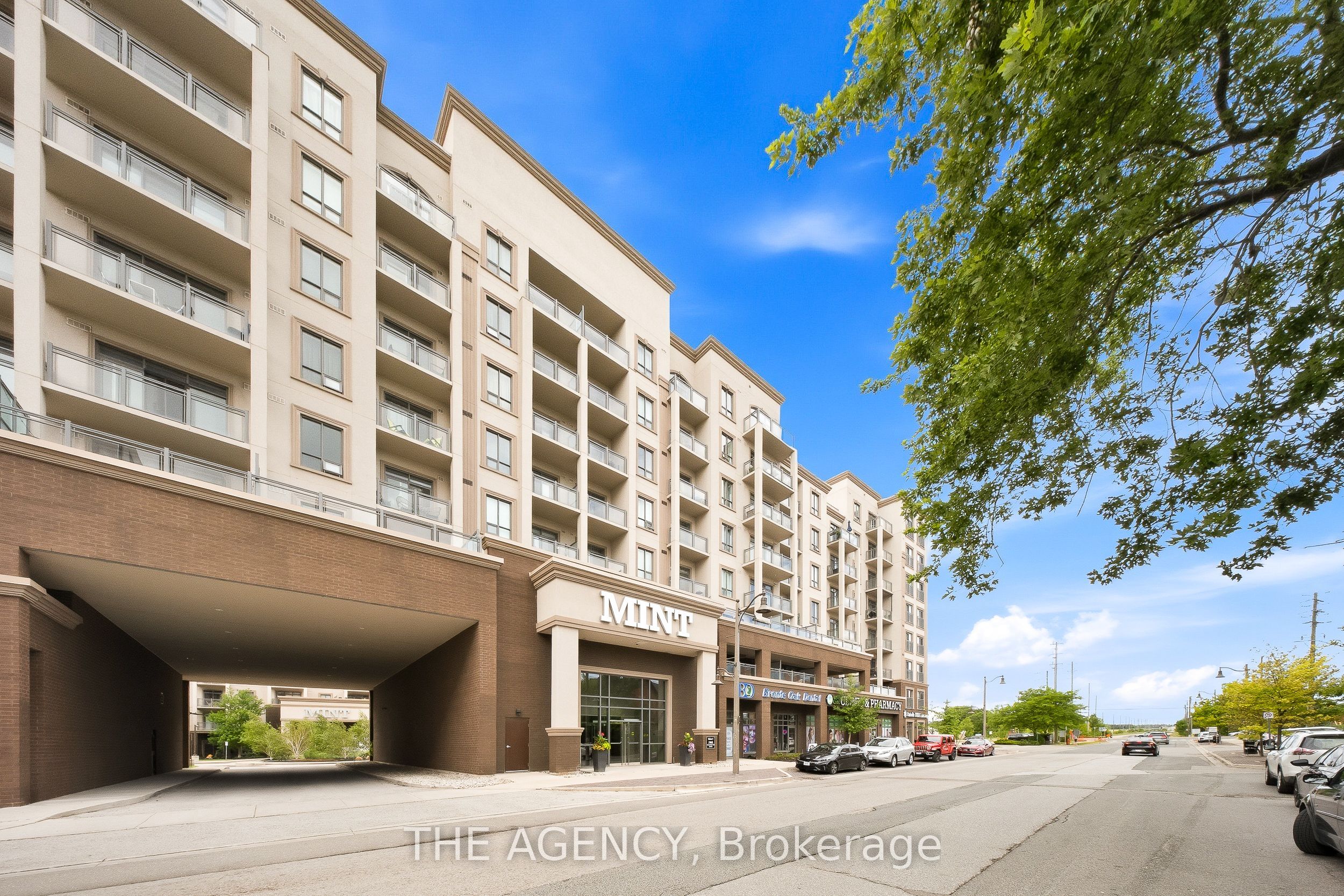 2486 Old Bronte Road 321, Oakville, ON L6M 0Y4 photo 5