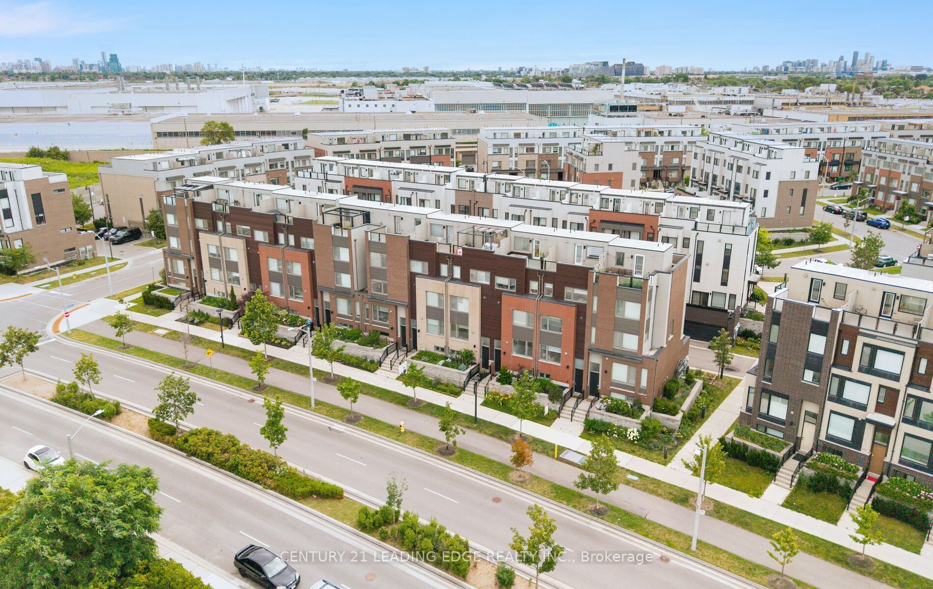 265 Downsview Park Boulevard, Toronto, ON M3K 0B6 photo 4