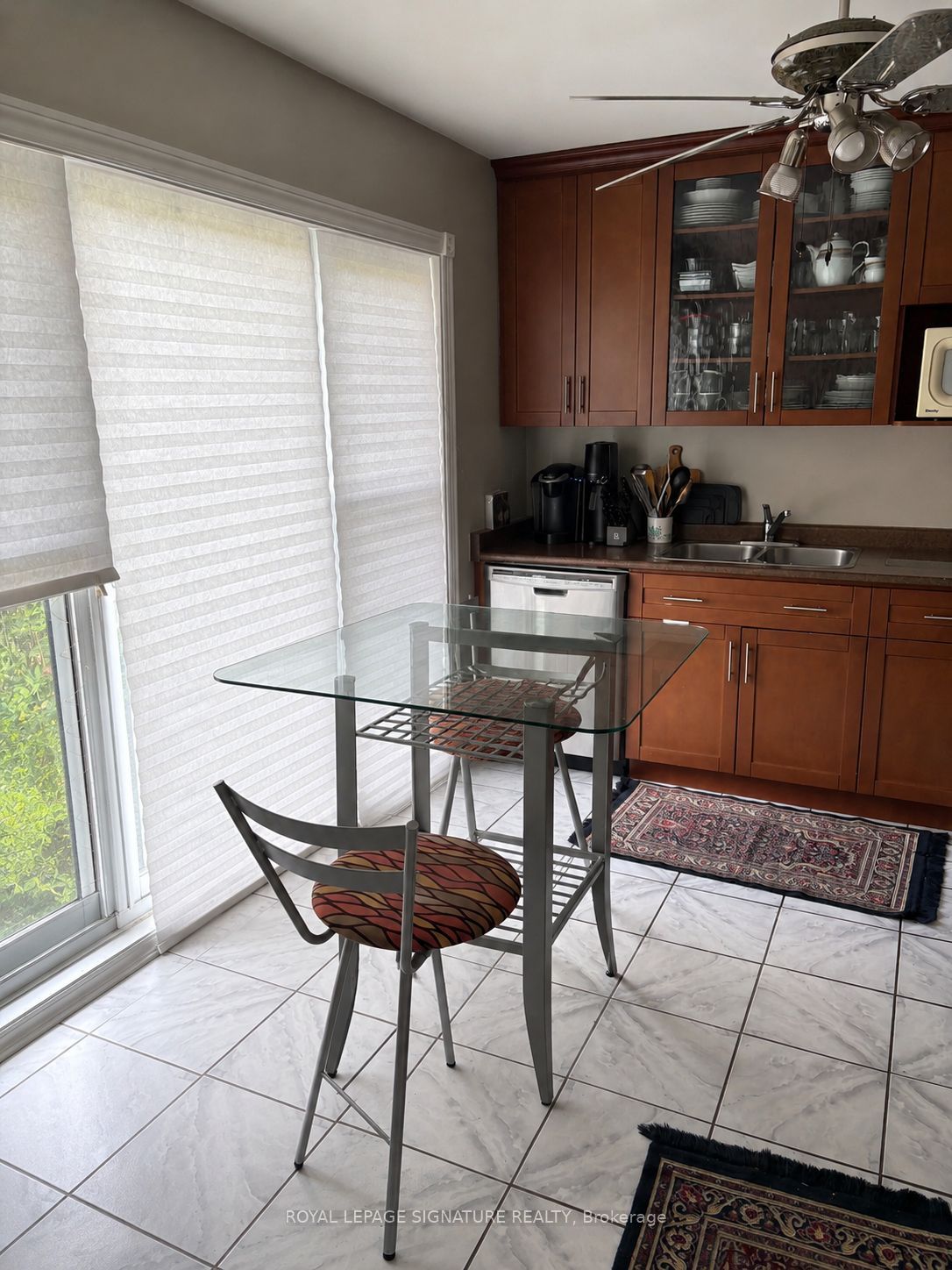 137 Madoc Drive Main/Upper, Brampton, ON L6V 2A5 photo 5