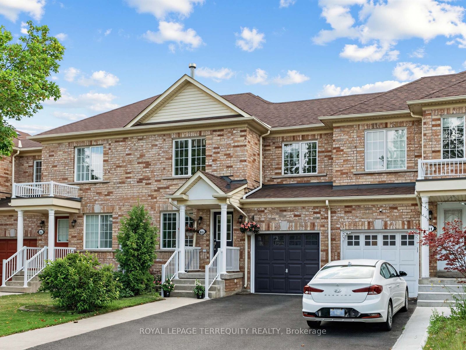 83 Tianalee Crescent, Brampton, ON L7A 2X4 photo 2
