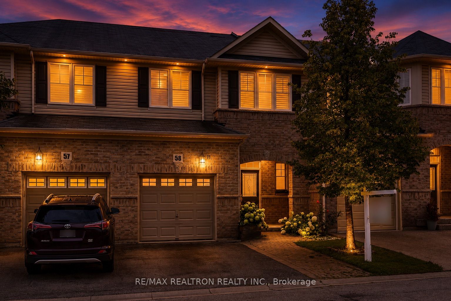 3275 Stalybridge Drive 58, Oakville, ON L6M 0L2 photo 2