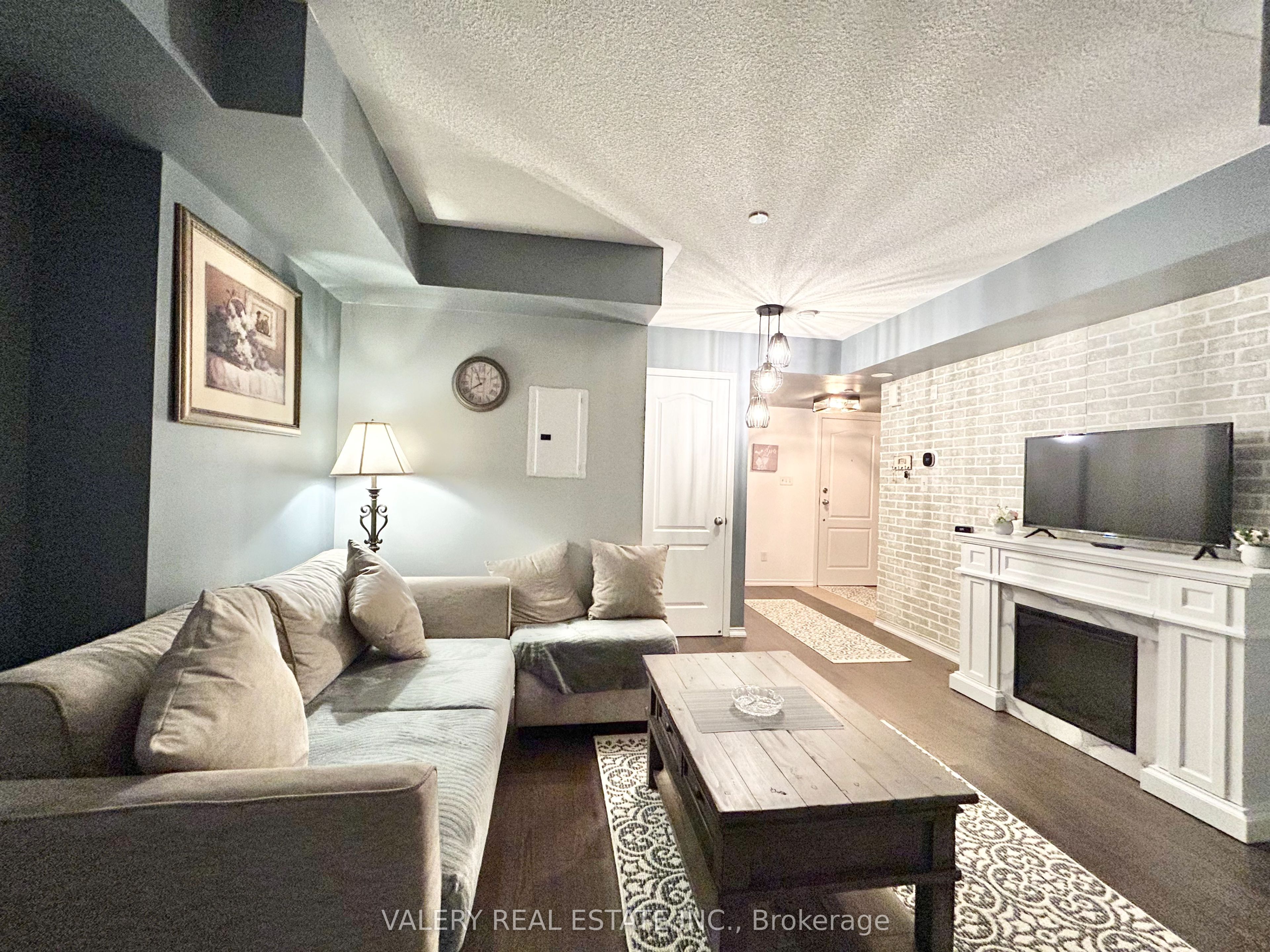 51 Hays Boulevard 39, Oakville, ON L6H 0J1 photo 2