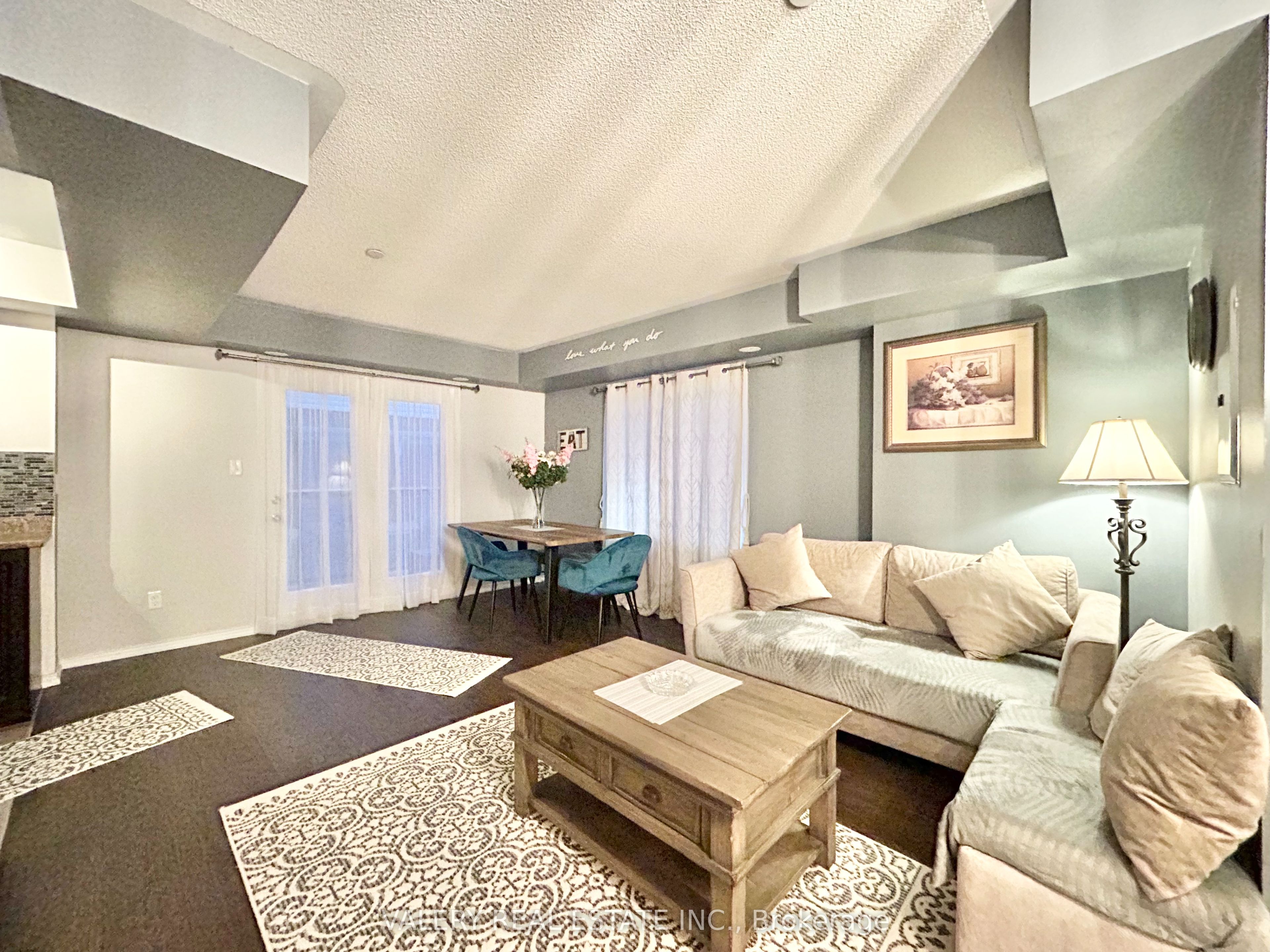 51 Hays Boulevard 39, Oakville, ON L6H 0J1 photo 3