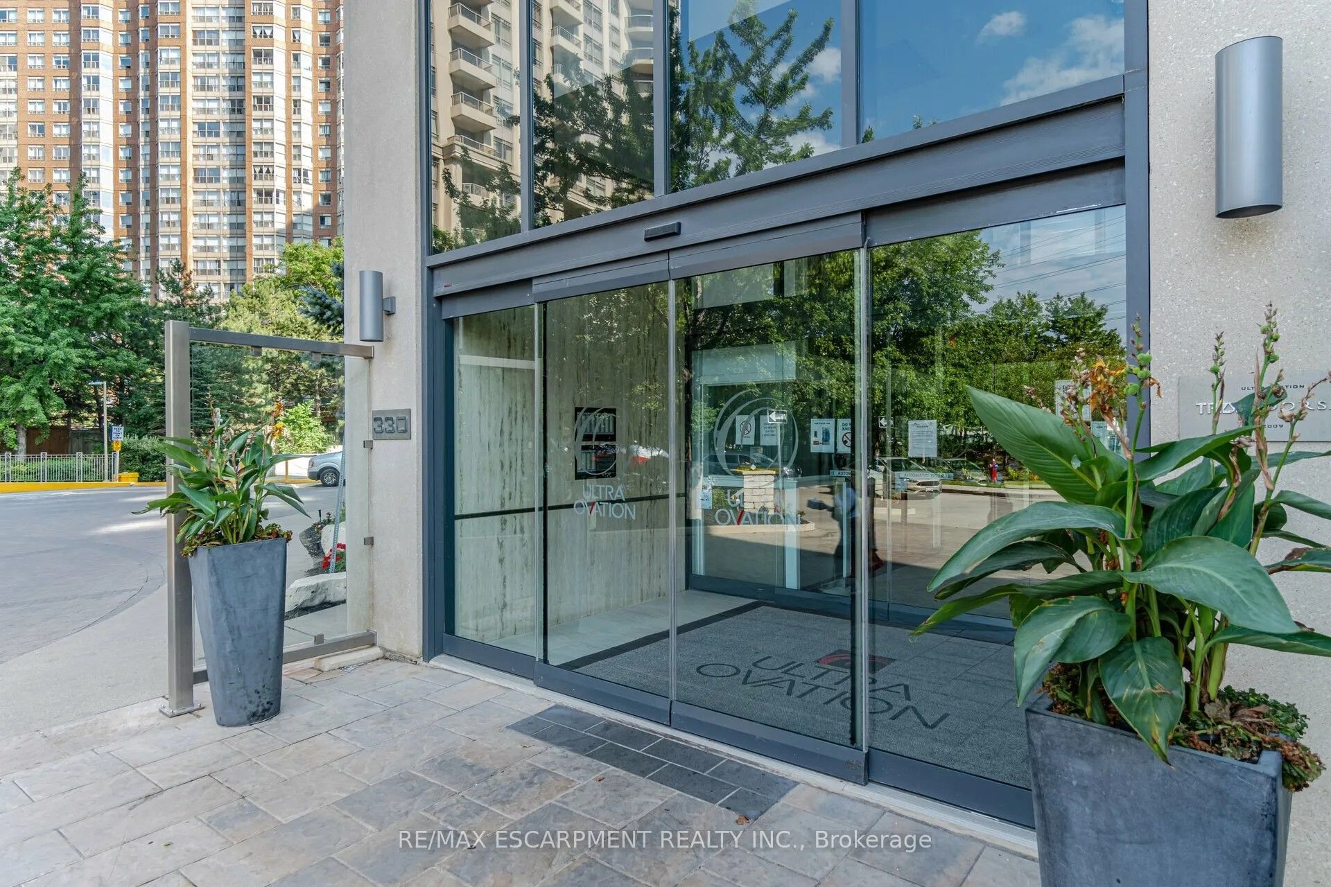 330 Burnhamthorpe Road S 708, Mississauga, ON L5B 0E1 photo 5