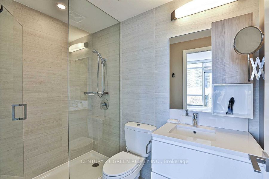 36 Park Lawn Road 303, Toronto, ON M8V 0E5 photo 4
