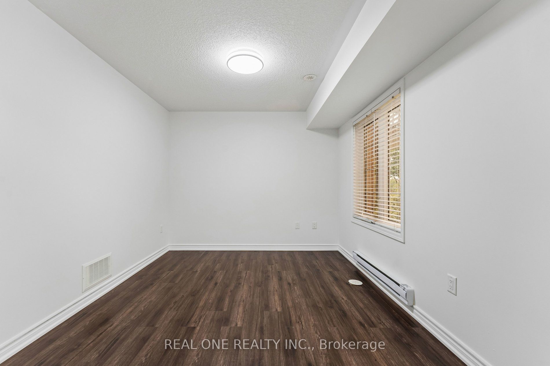 30 Henneberry Lane, Brampton, ON L7A 0V8 photo 5