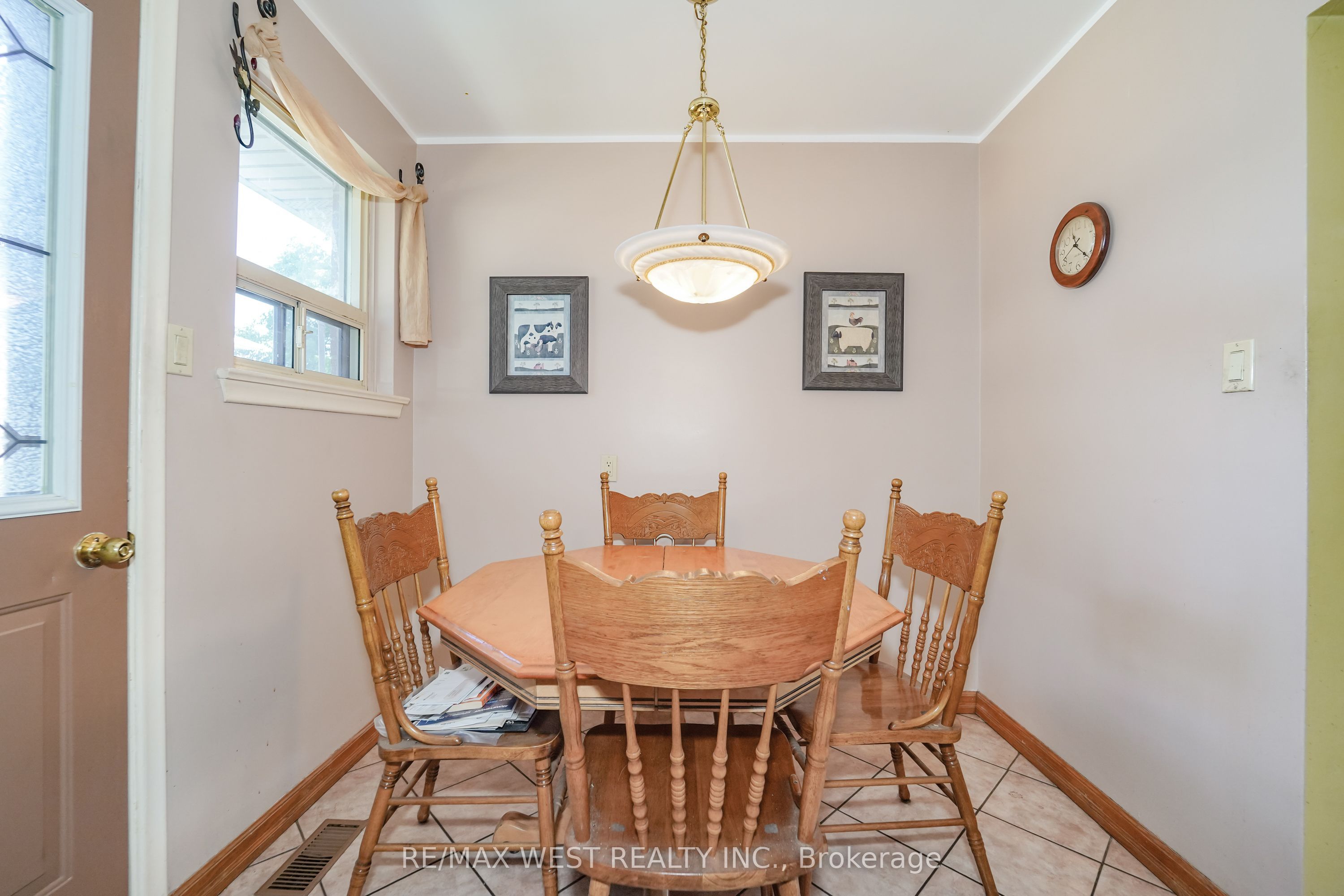 18 Mcclure Avenue, Brampton, ON L6X 2E3 photo 4