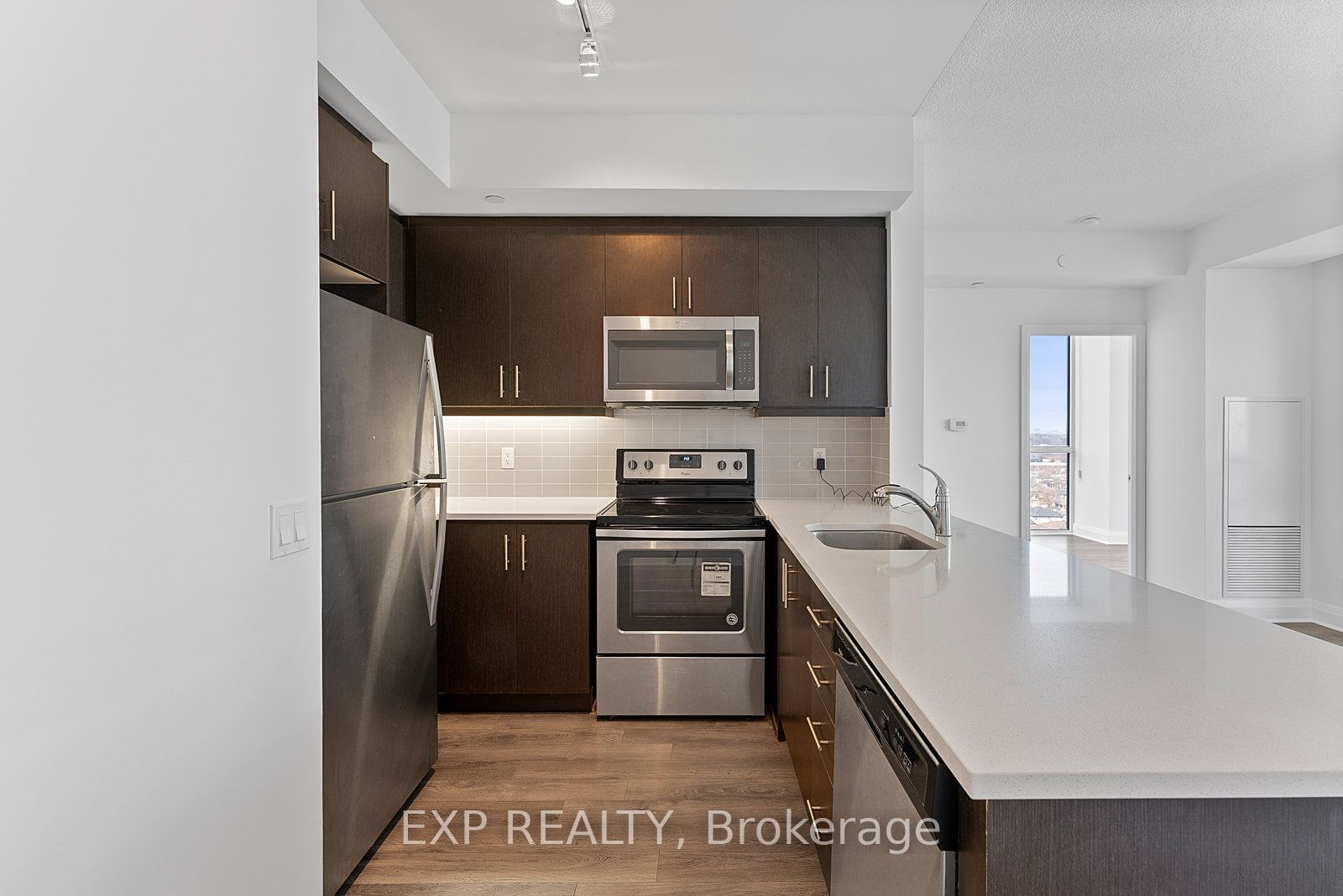 15 Zorra Street 1202, Toronto, ON M8Z 0C1 photo 5
