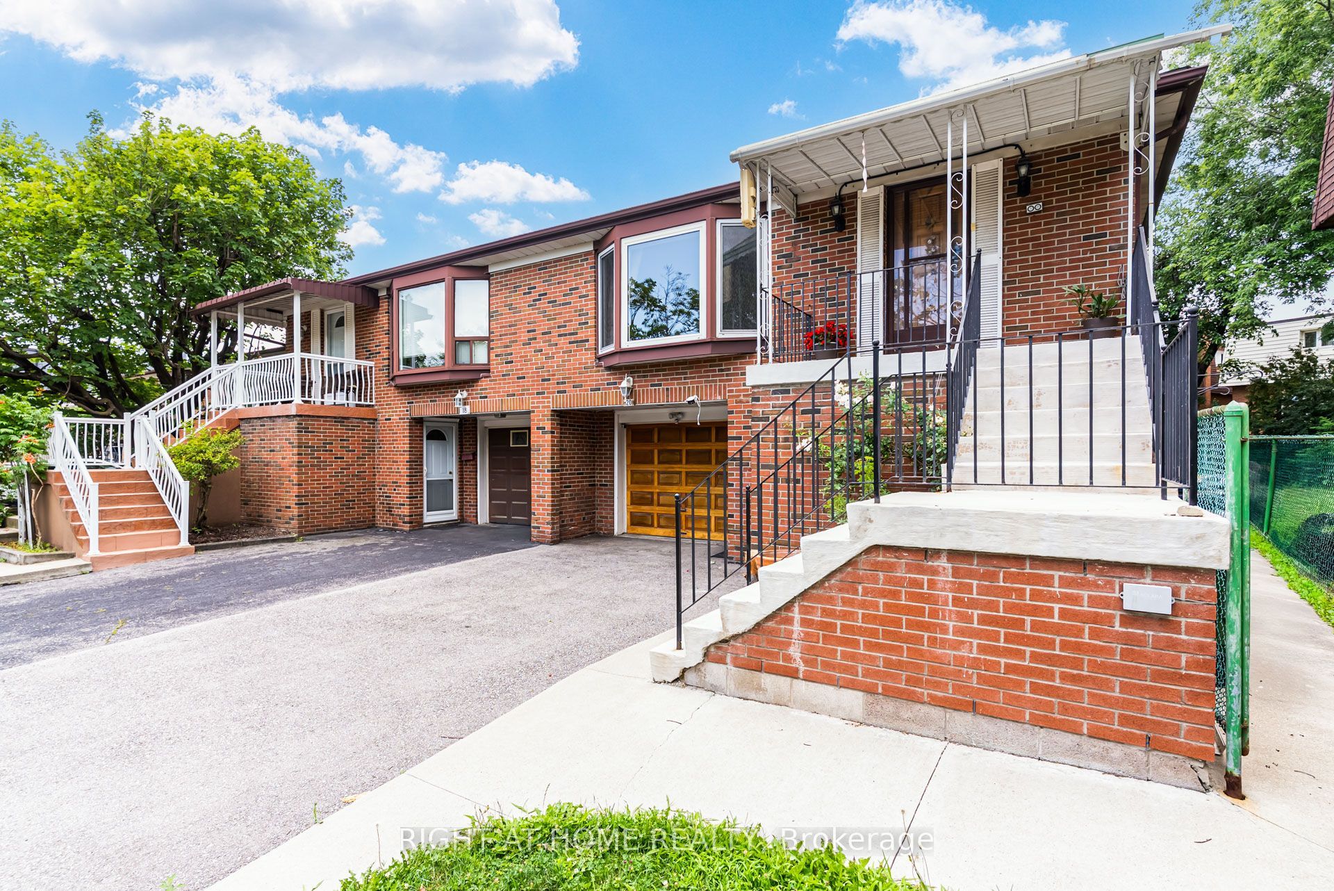 20 Zealand Road, Toronto, ON M9R 3W4 photo 2