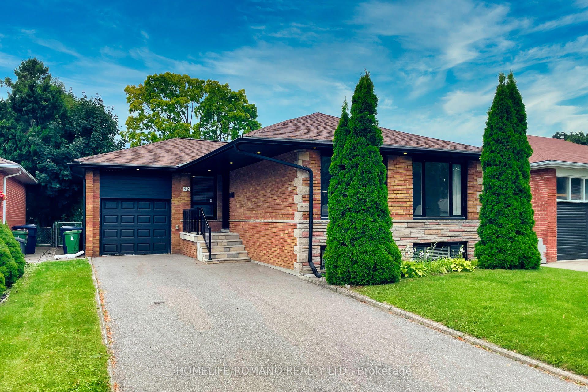 42 Sellmar Road, Toronto, ON M9P 3E6 photo 2