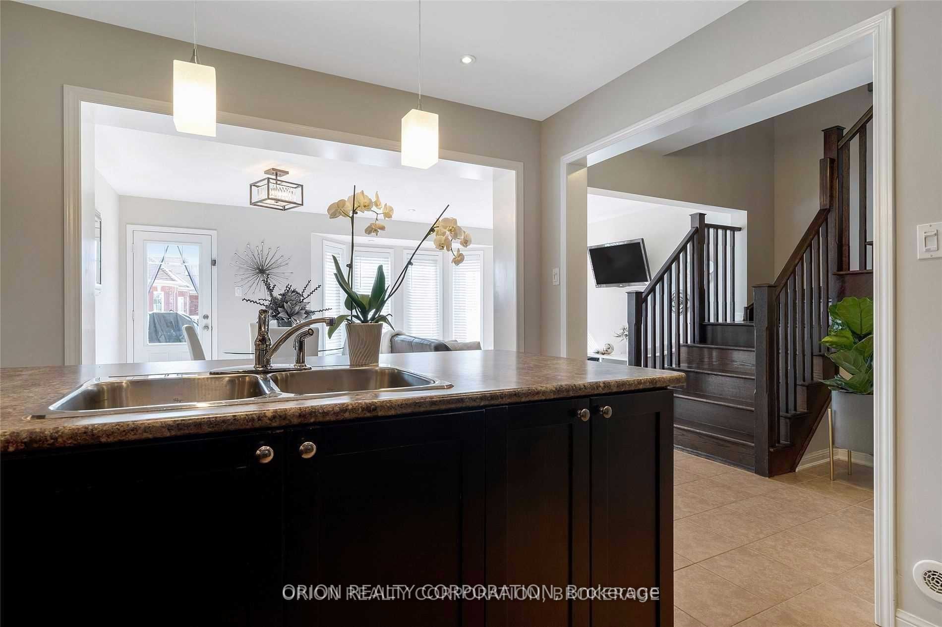 463 Dalhousie Gate, Milton, ON L9T 8G4 photo 4