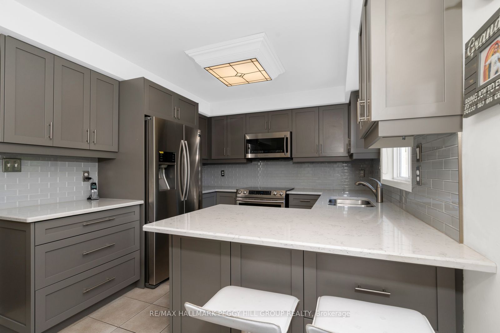 1480 Britannia Road W 63, Mississauga, ON L5V 2K4 photo 2