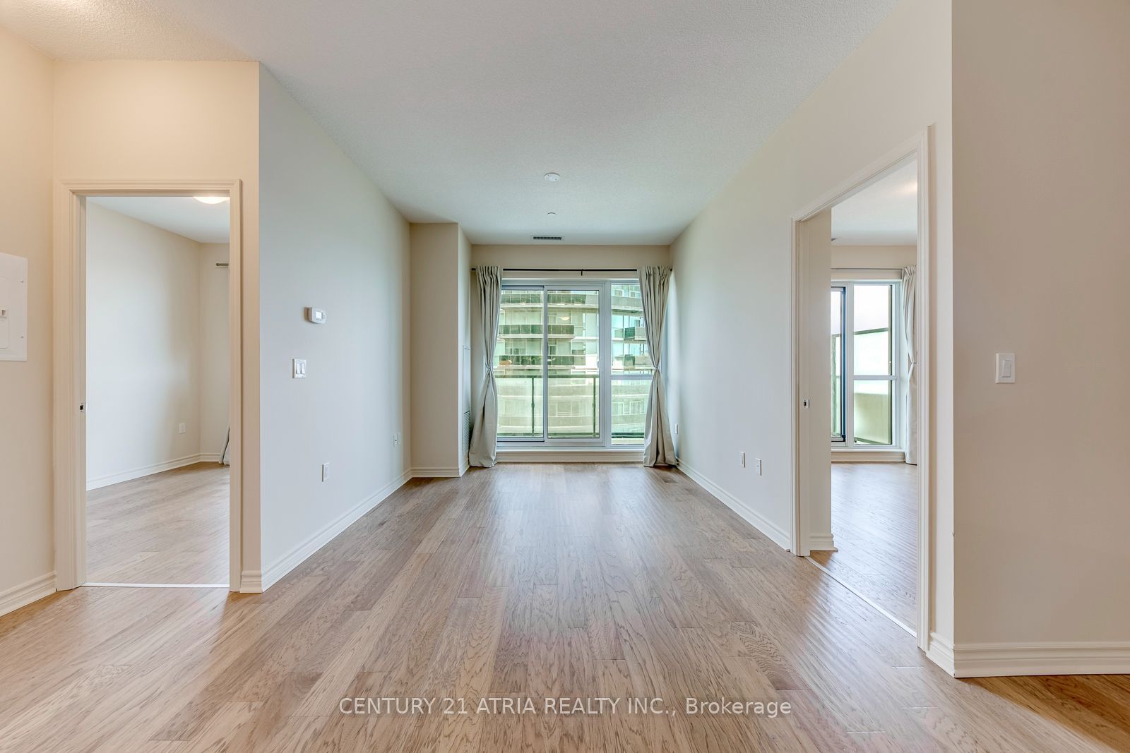 39 Annie Craig Drive 1512, Toronto, ON M8V 0H1 photo 2