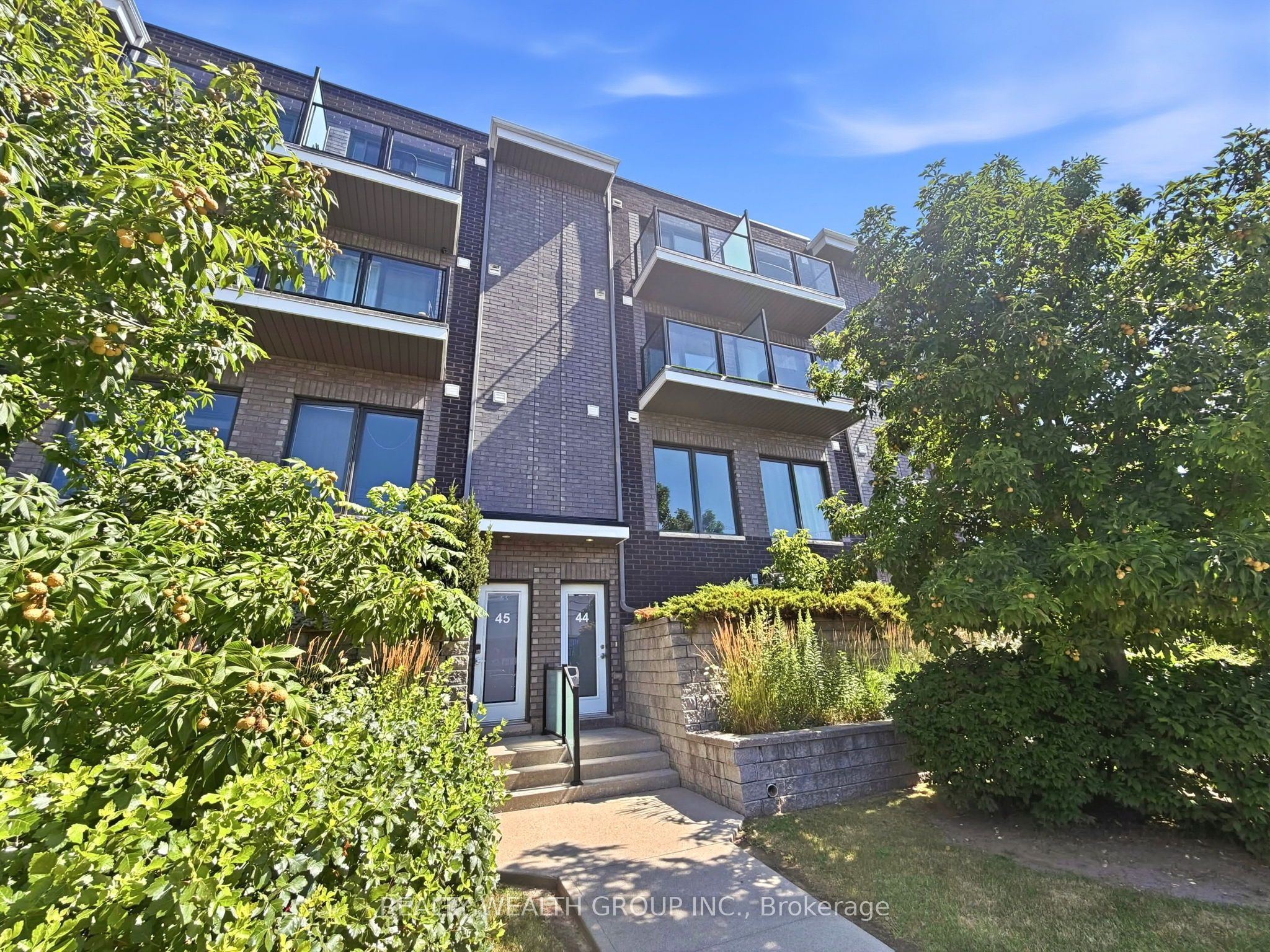 2059 Weston Road 44, Toronto, ON M9N 1X7 photo 3