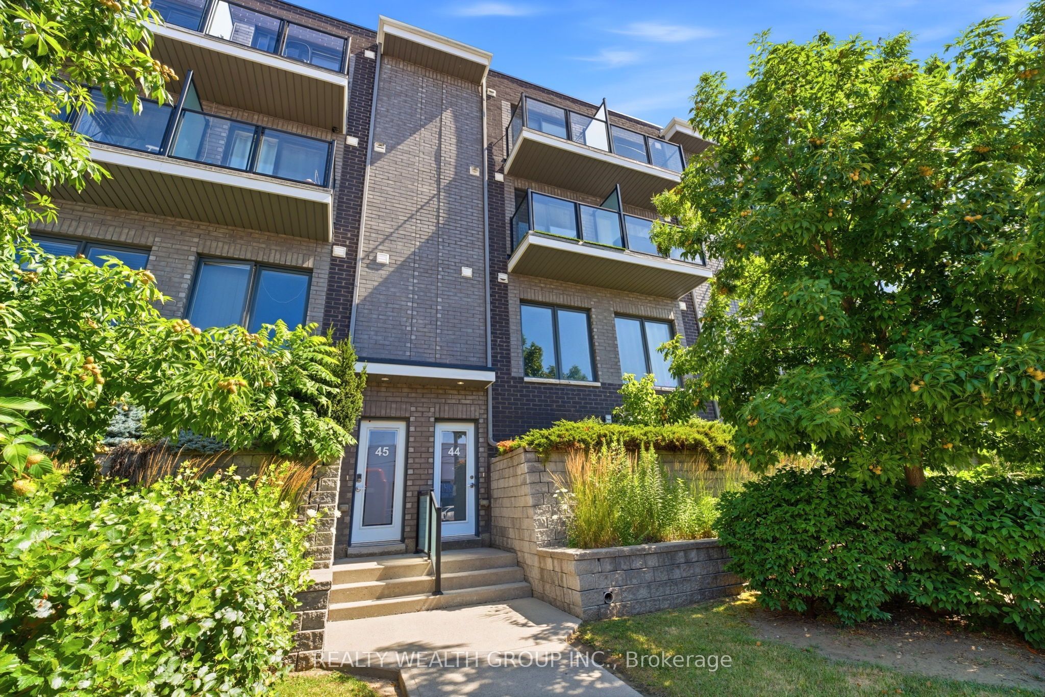 2059 Weston Road 44, Toronto, ON M9N 1X7 photo 4