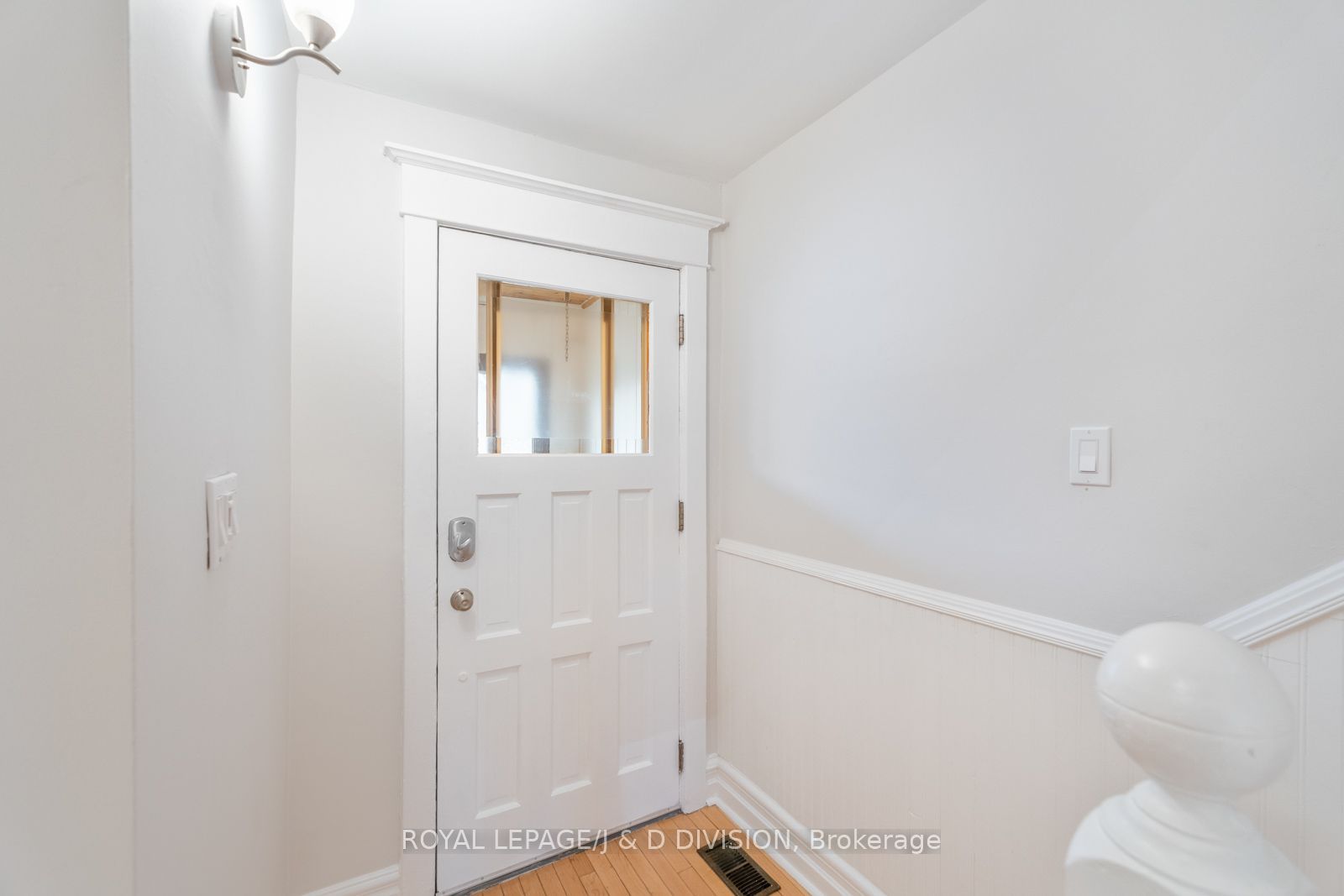 1132A Dovercourt Road, Toronto, ON M6H 2X9 photo 2