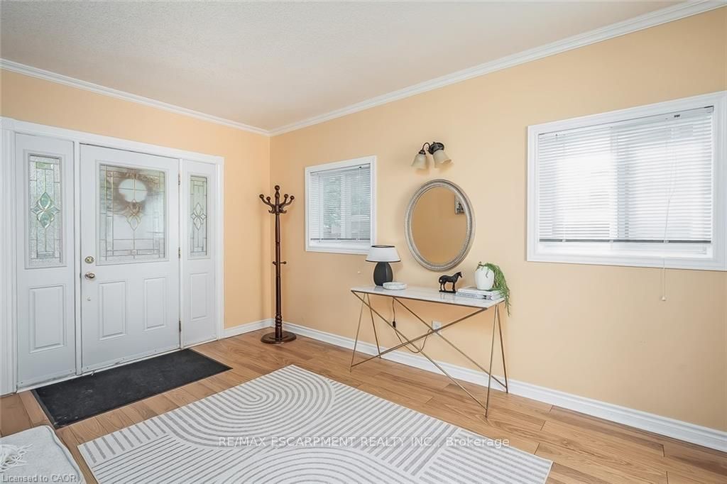 652 Ardleigh Crescent, Burlington, ON L7L 4K8 photo 4
