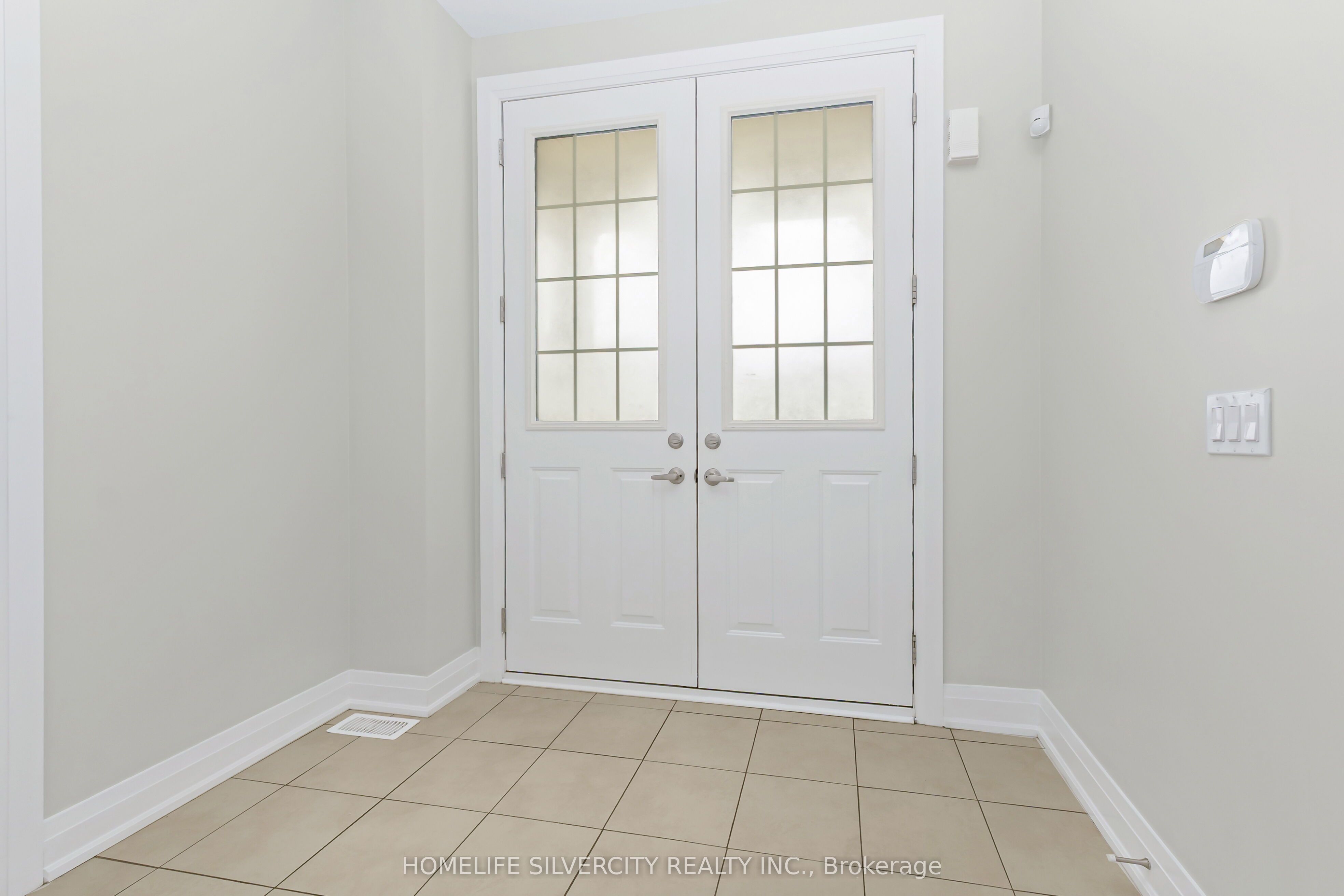 56 Donald Stewart Road, Brampton, ON L7A 5J6 photo 4