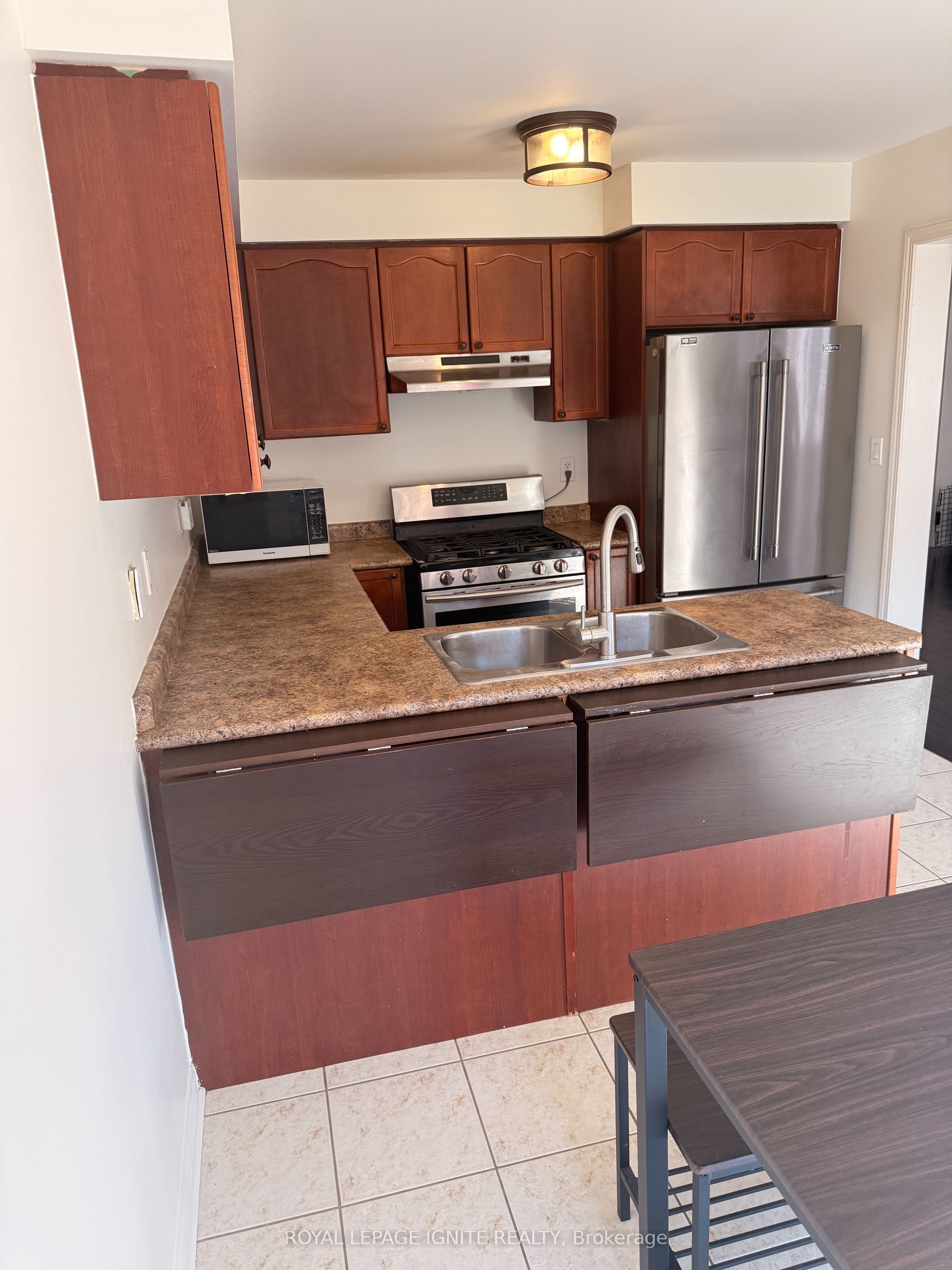865 Shepherd Place, Milton, ON L9T 6L8 photo 4