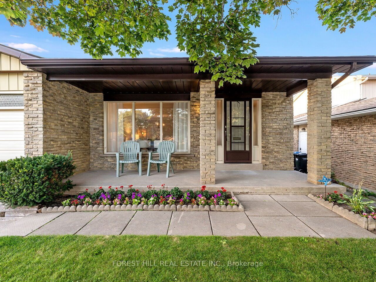 6193 Montevideo Road, Mississauga, ON L5N 2E8 photo 2