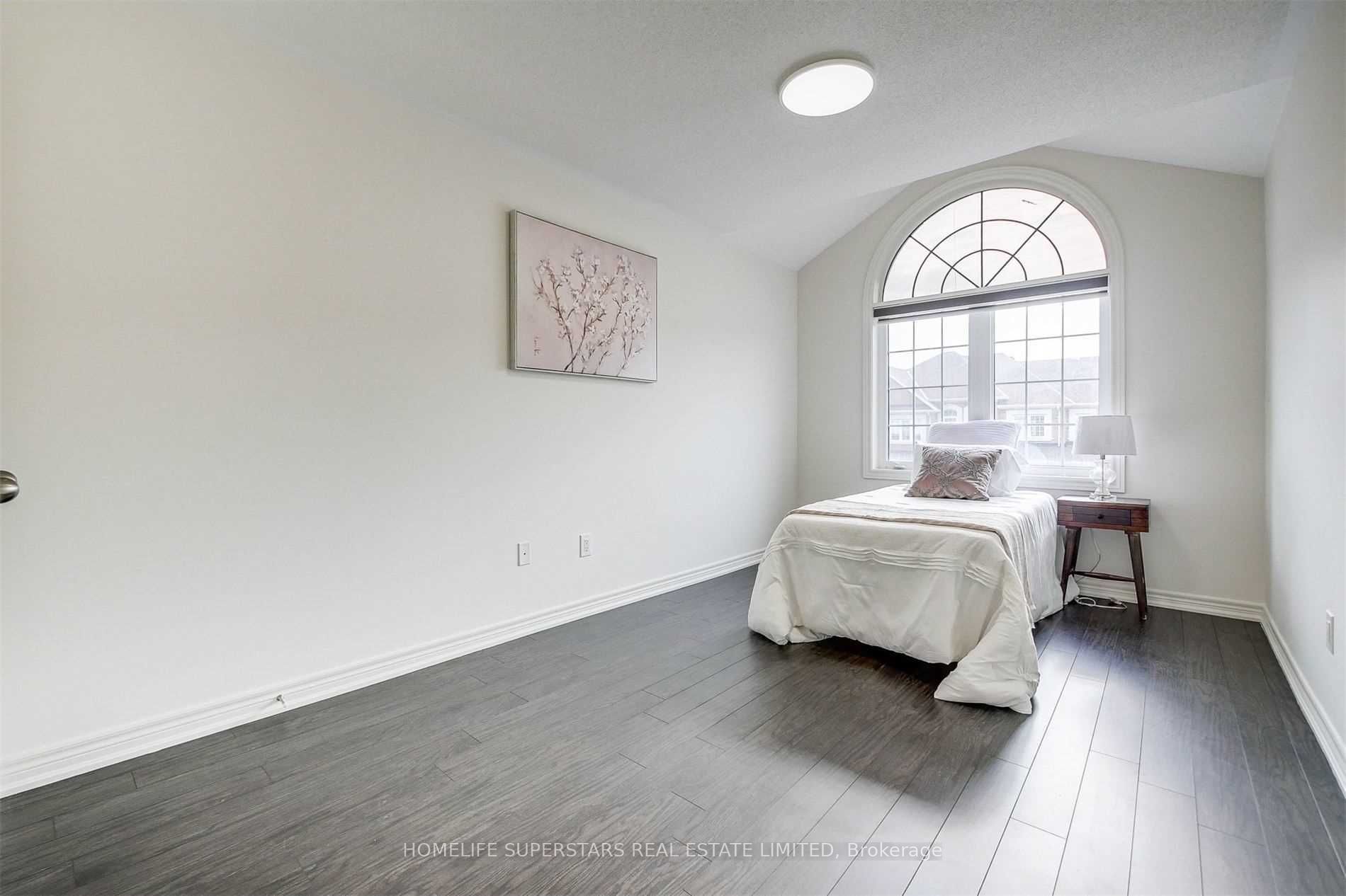 12 Kempsford Crescent, Brampton, ON L7A 0B6 photo 5