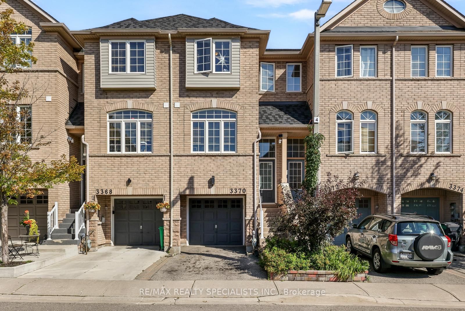 3370 Redpath Circle, Mississauga, ON L5N 8R1 photo 2